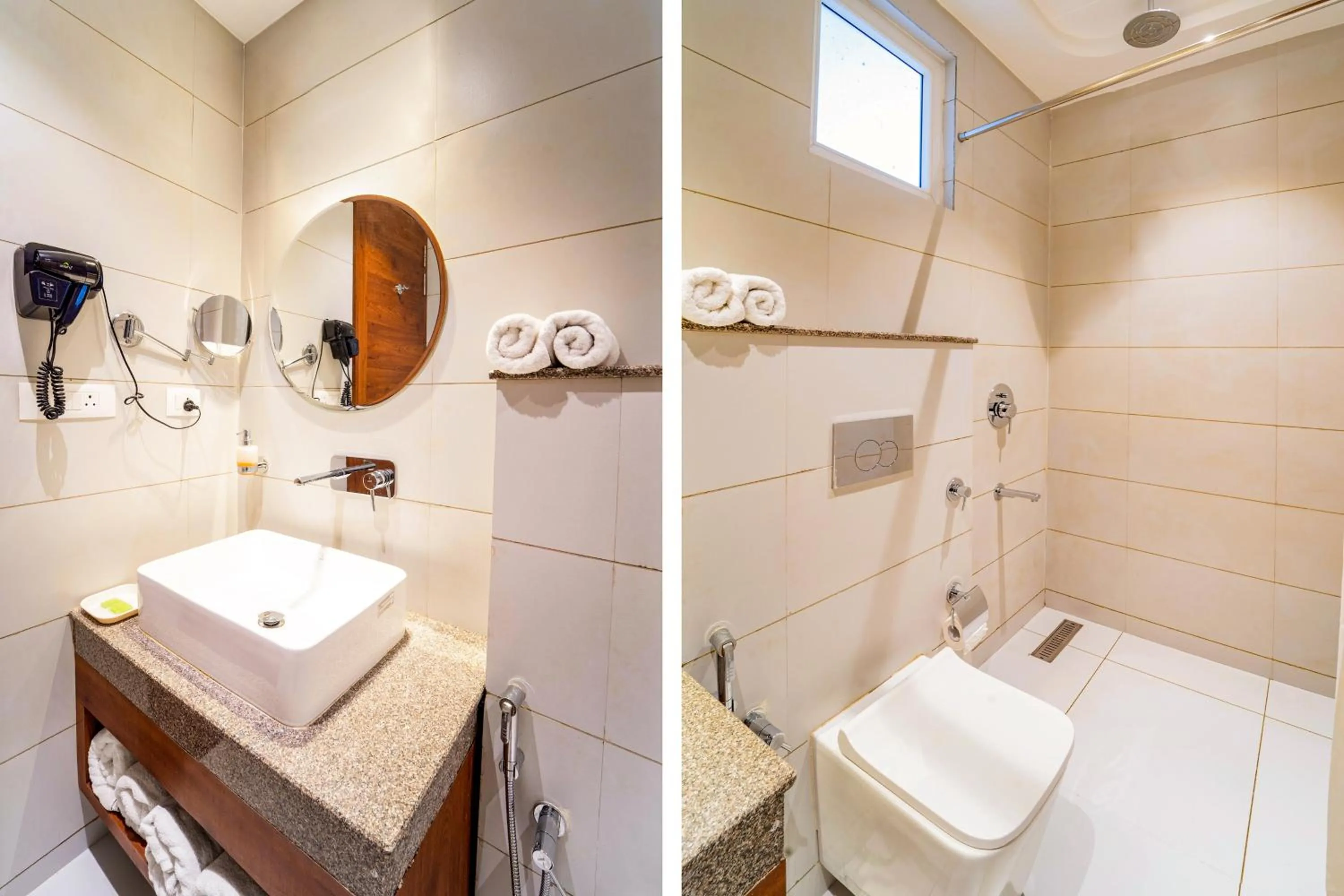 Shower in Hotel The Grand Dewan