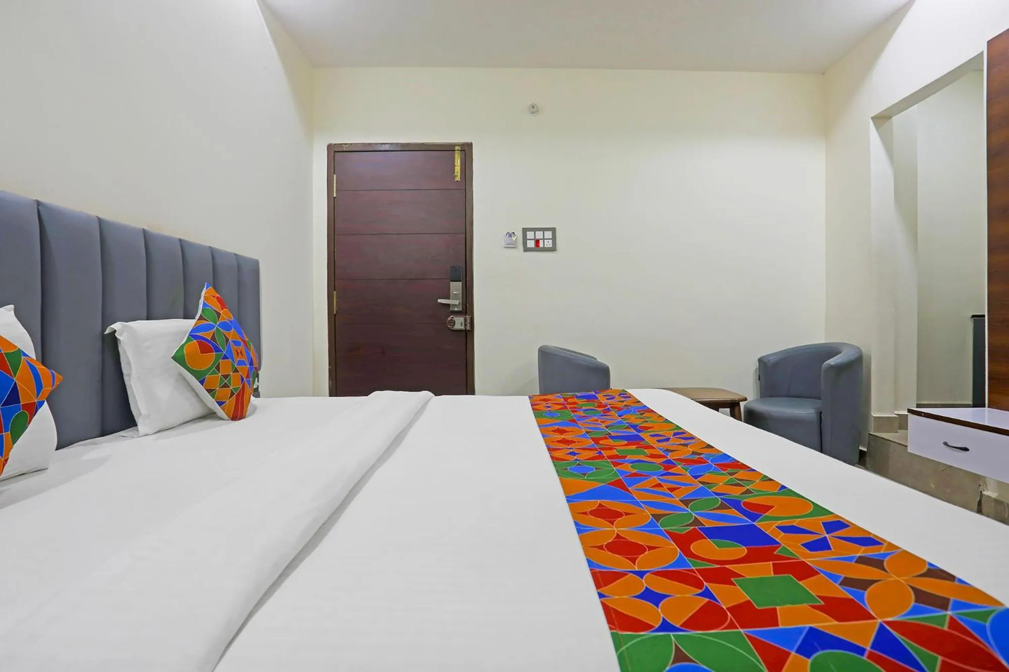 Bed in FabHotel RR Residency I - Nr Khammam Bus Stand