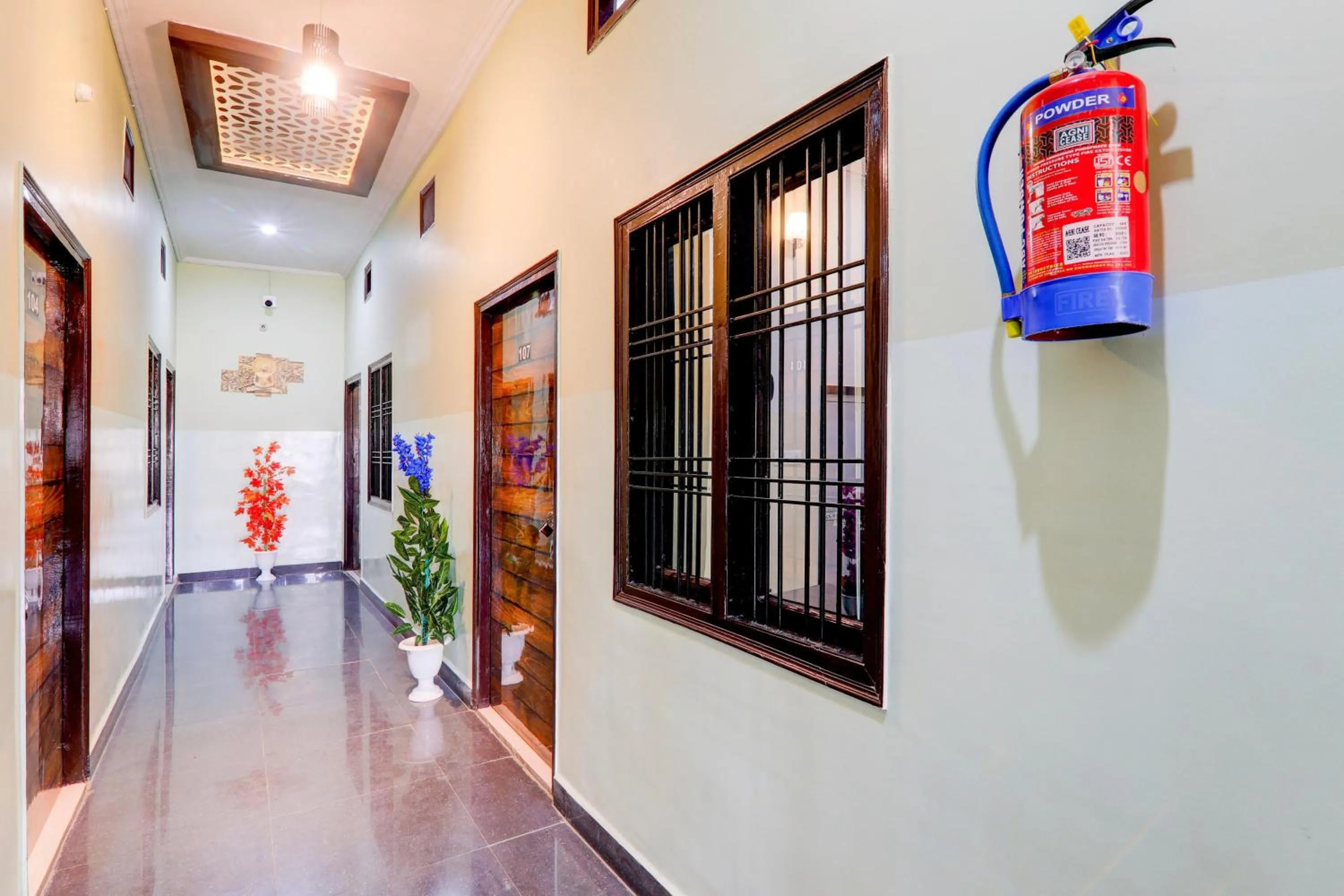 Lobby or reception in Super Hotel O SSK Hotel