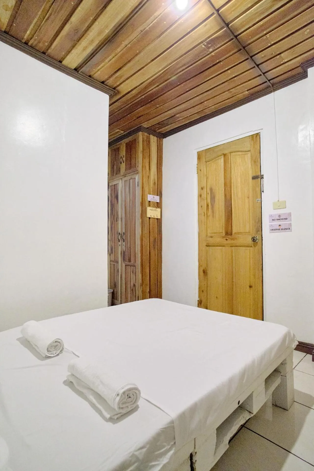 Bed in Pallet Homes - Ledesco