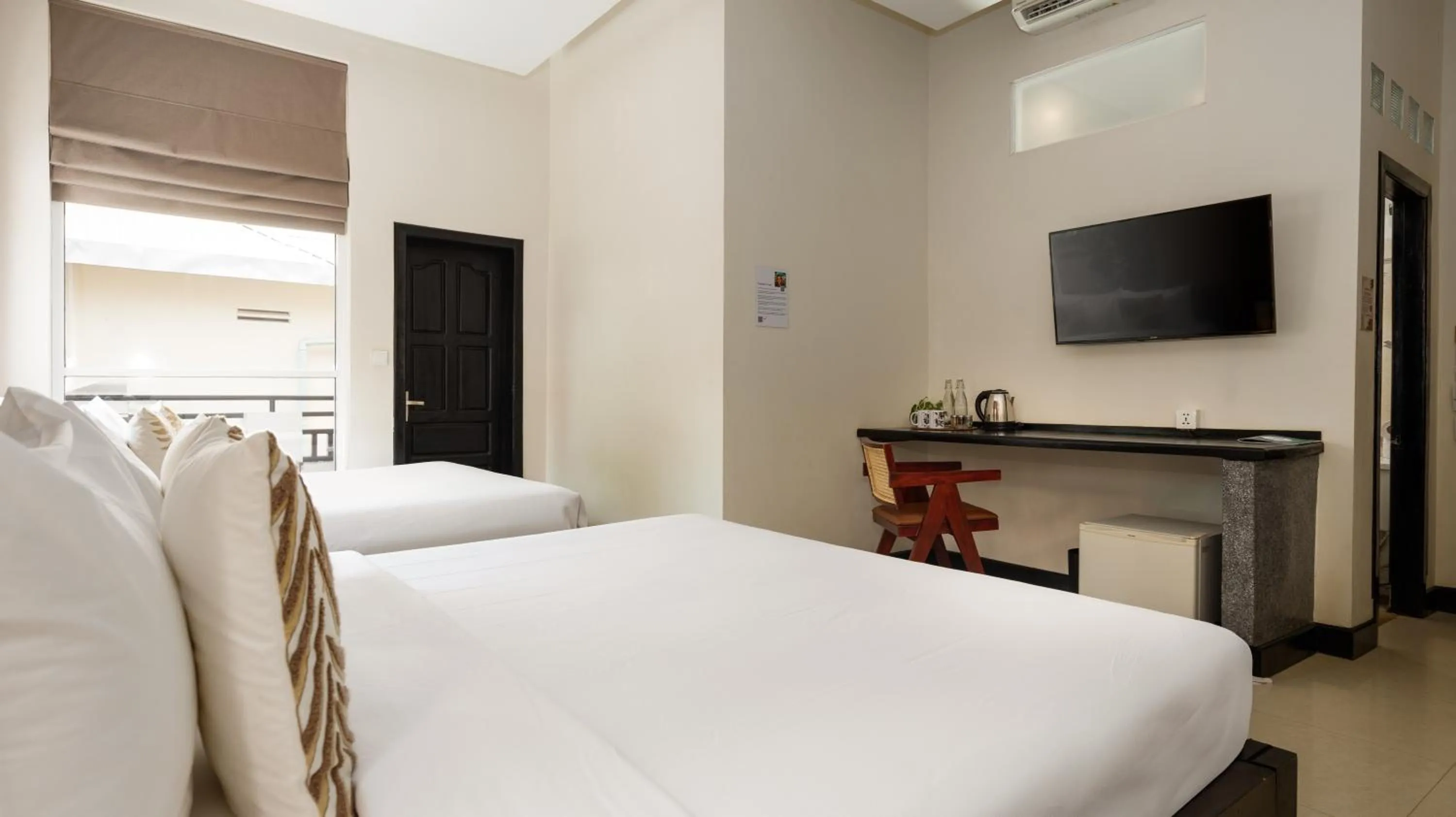 Bed in Babel Boutique