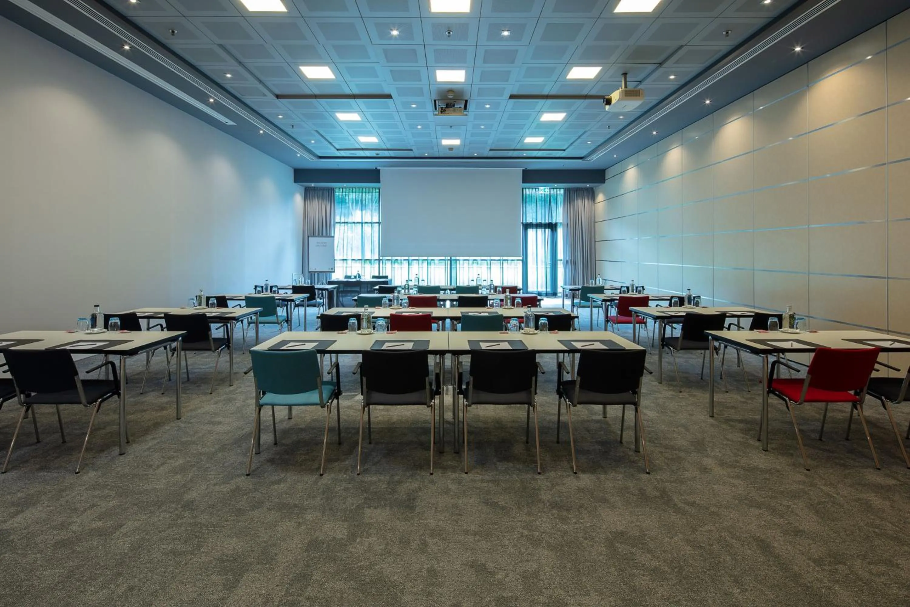 Meeting/conference room in Steigenberger Airport Hotel Amsterdam