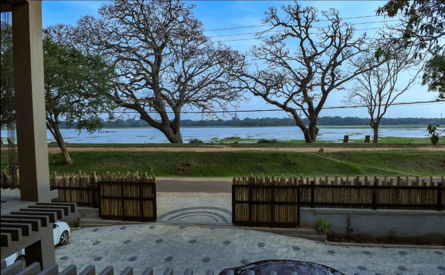 Day in Abhaya Mandapa