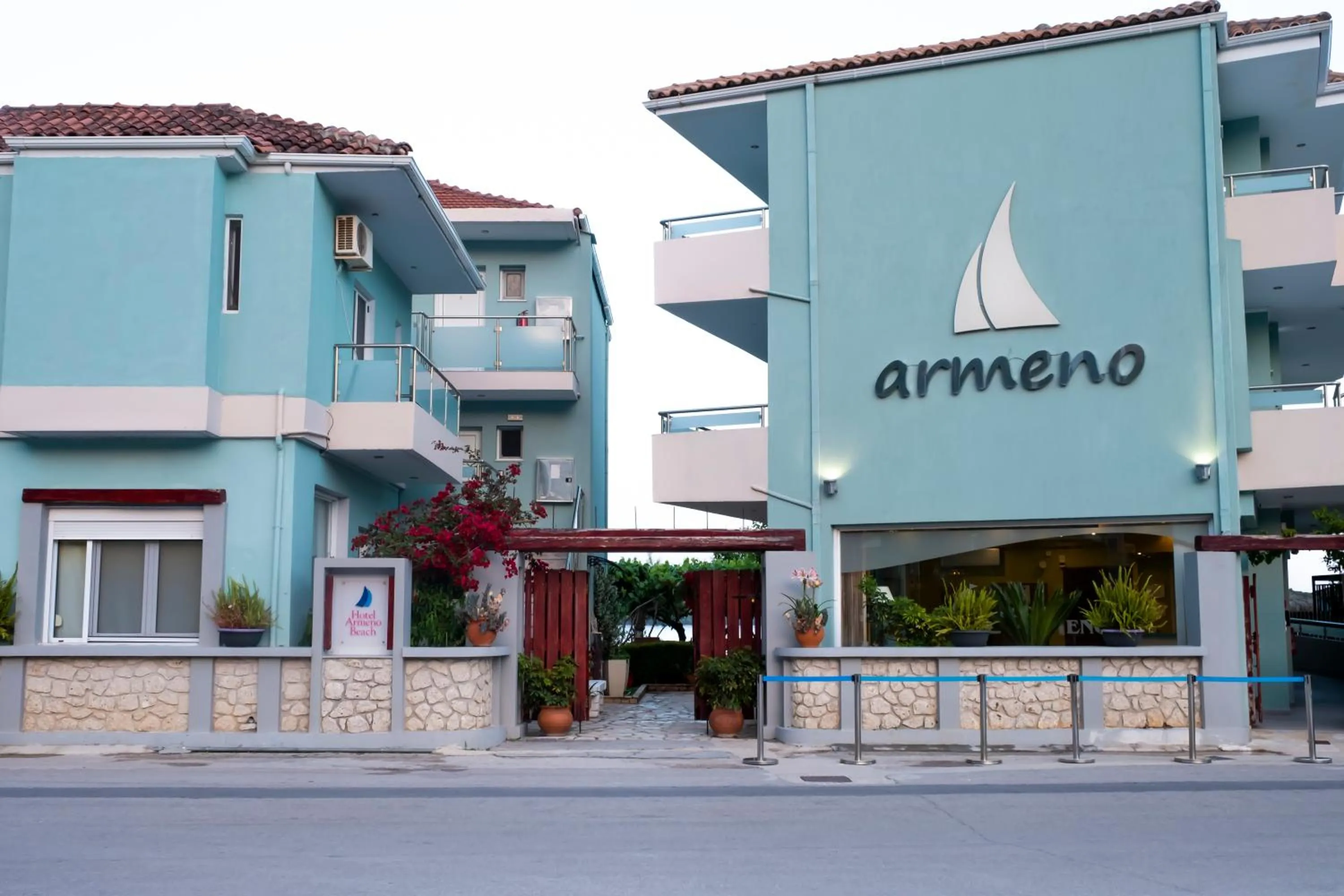 Armeno beach hotel