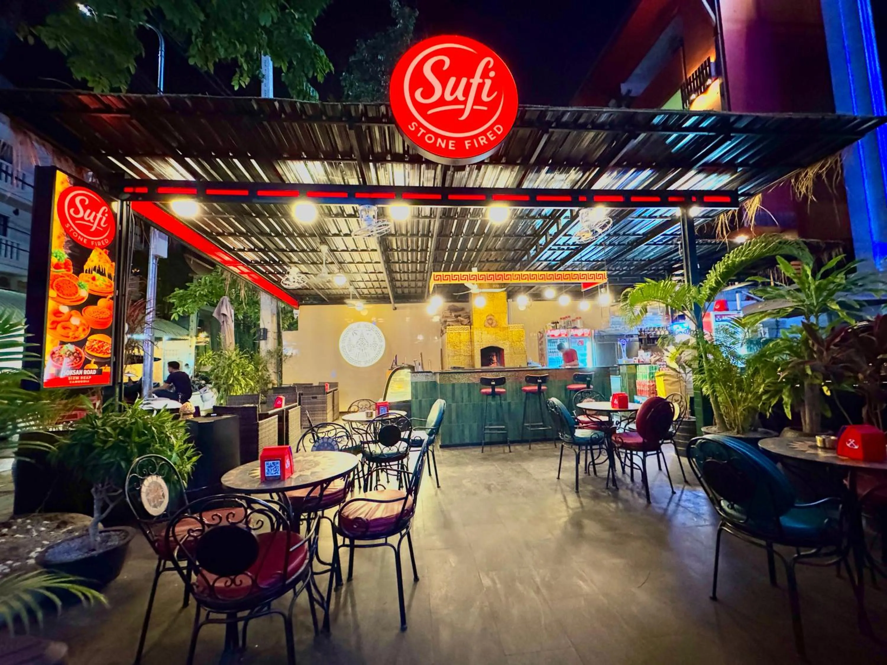 Restaurant/places to eat in Nico’s Hotel and SkyBar