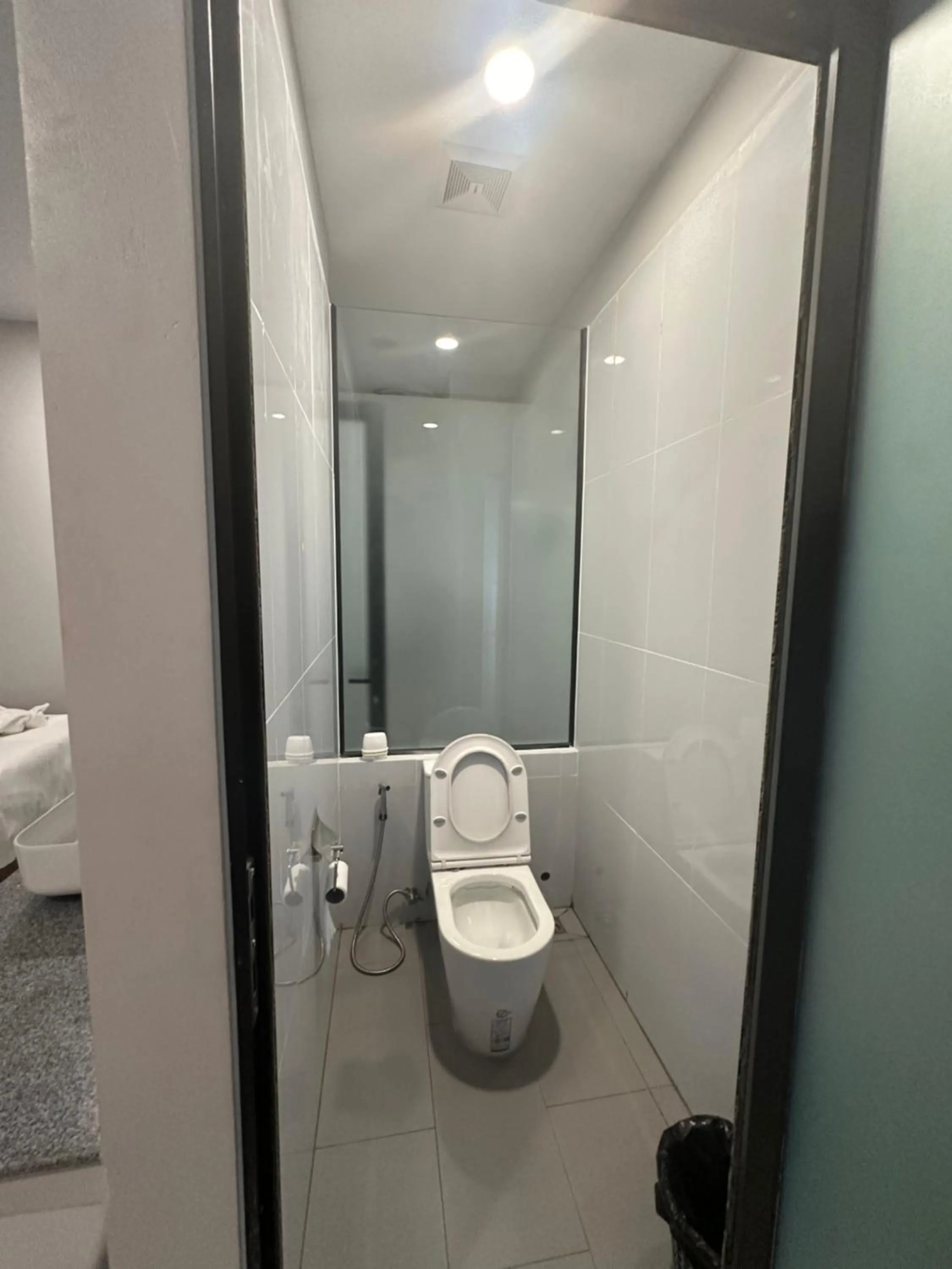 bidet in Nico’s Hotel and SkyBar