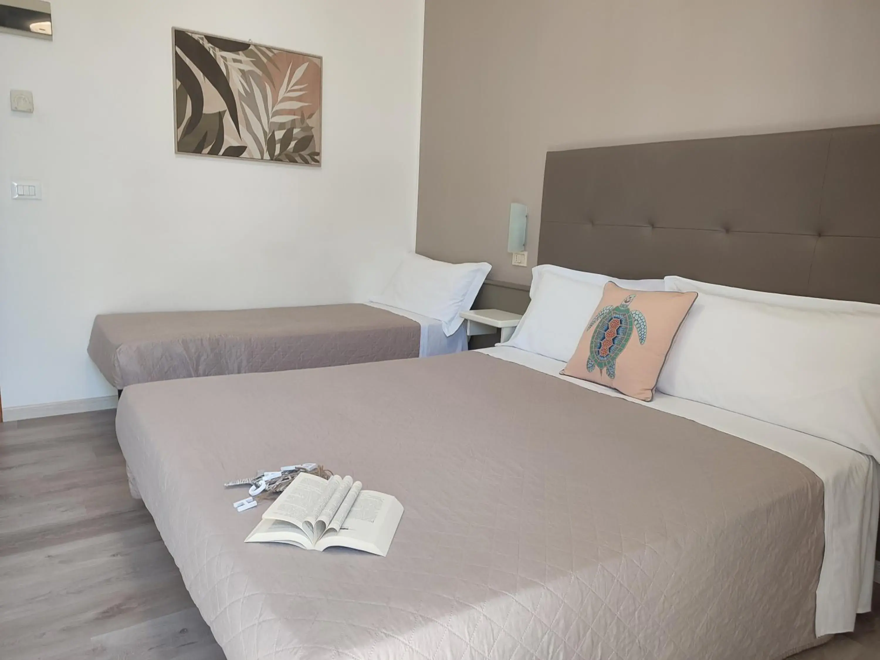 Standard Triple Room with Balcony in Hotel Madera Standard Triple Room with Balcony in Hotel Madera