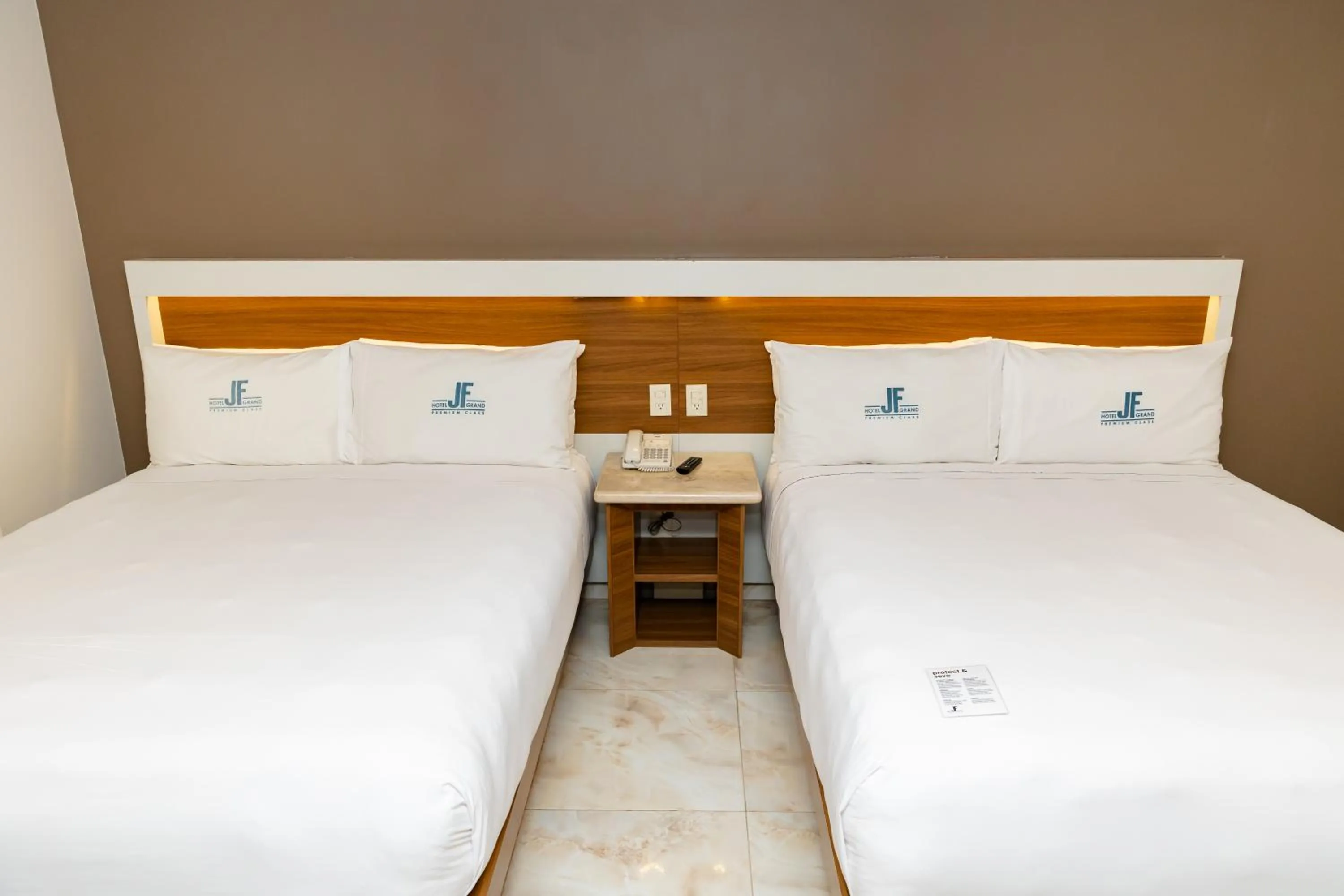Bed in JF Grand Puebla