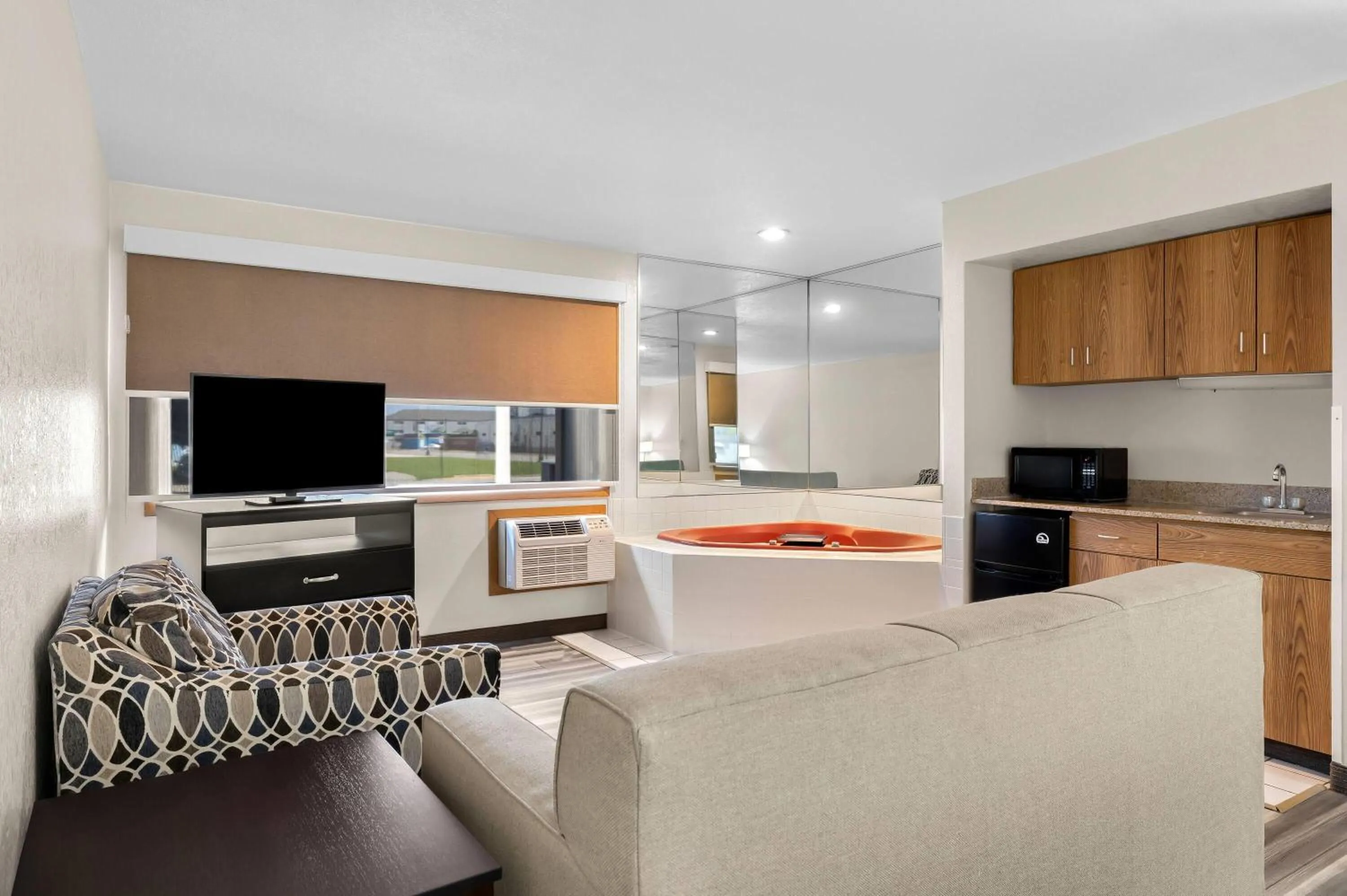 Bath in Super 8 by Wyndham La Crosse