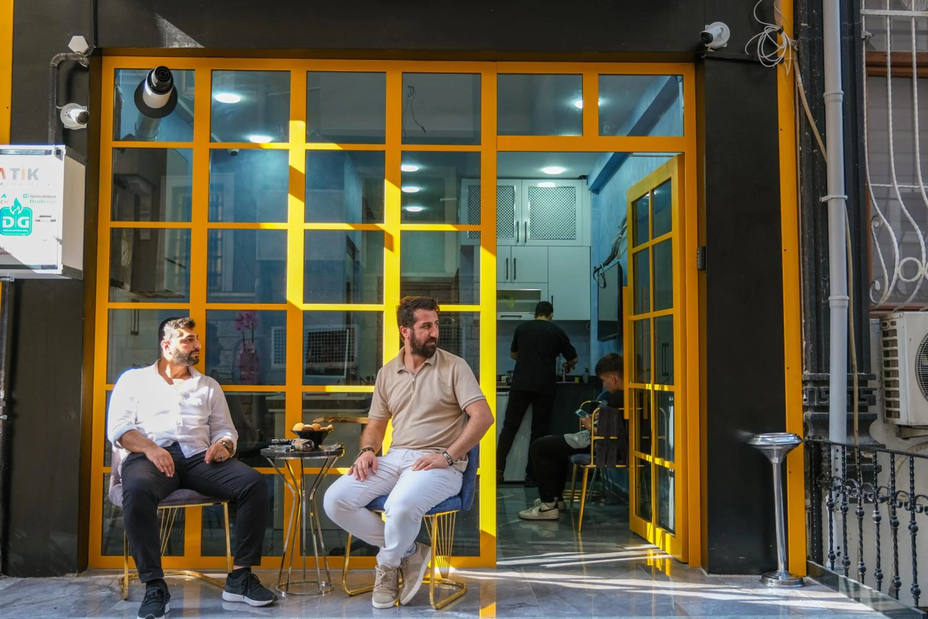 Property building in Yellow Mansion