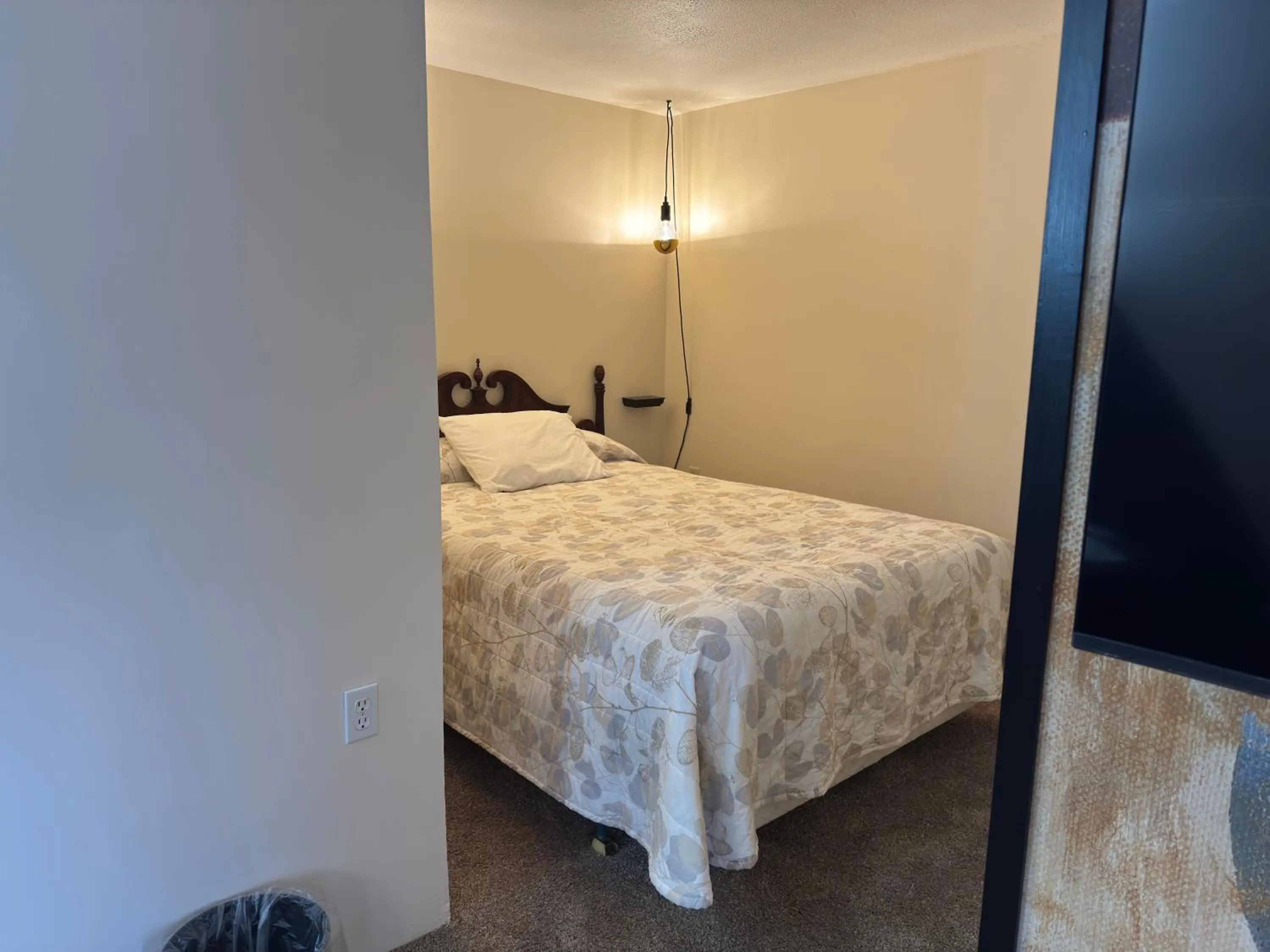 Bed in Walla Walla Garden Motel