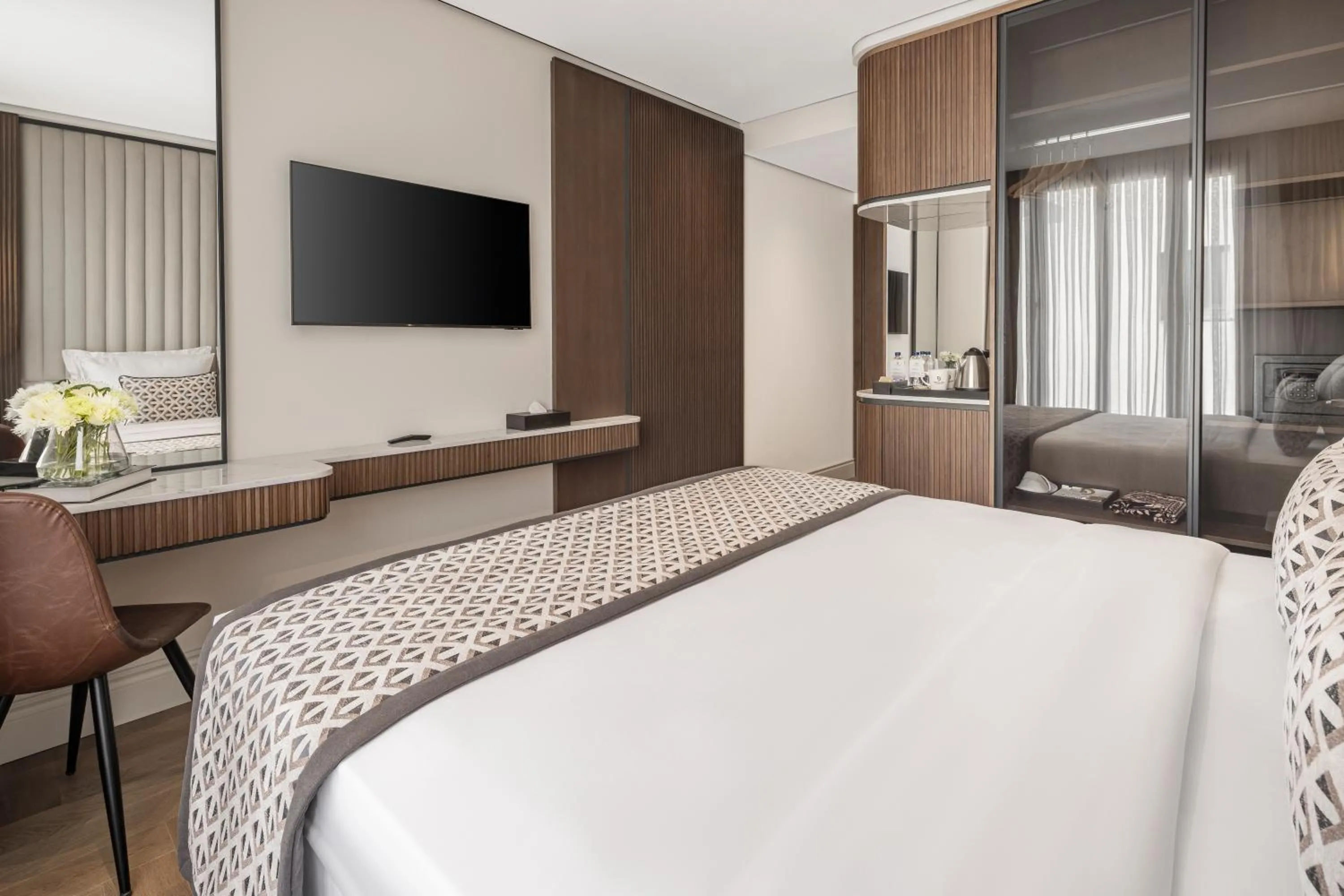 TV and multimedia, Bed in Dream Inn Karaköy Bosphorus