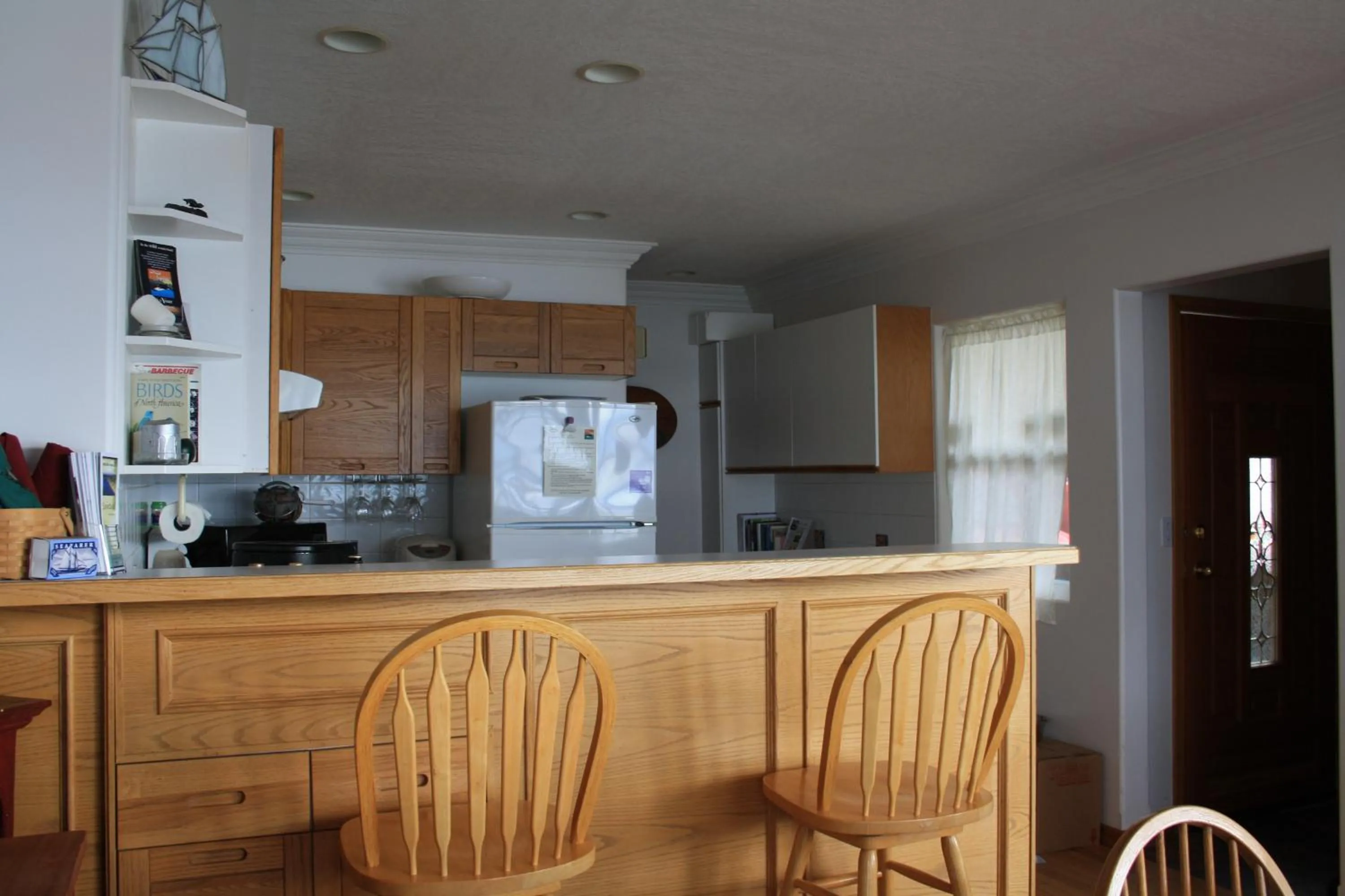 Kitchen or kitchenette in Orca Lodge