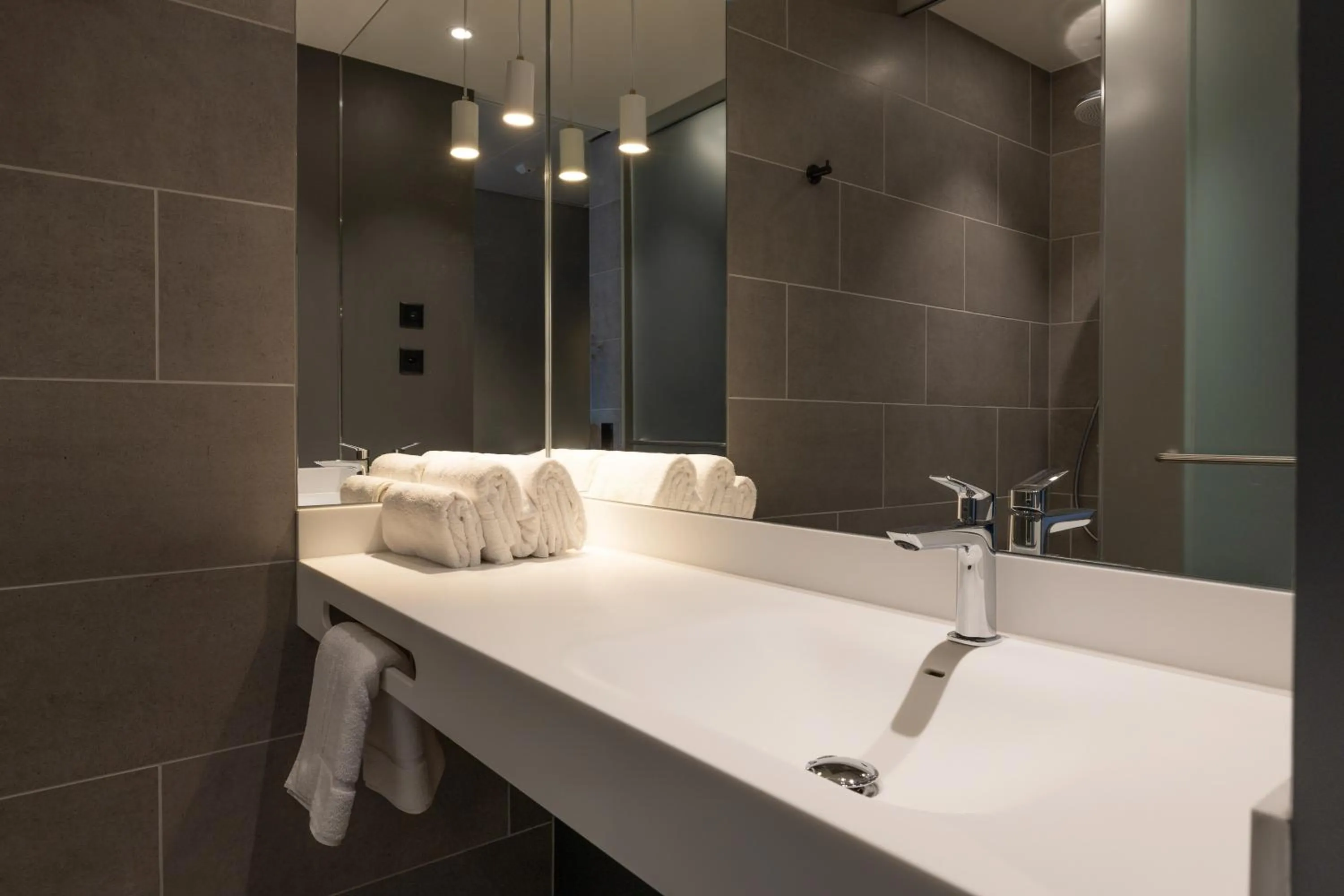 Toilet in Zleep Hotel Lausanne-Chavannes