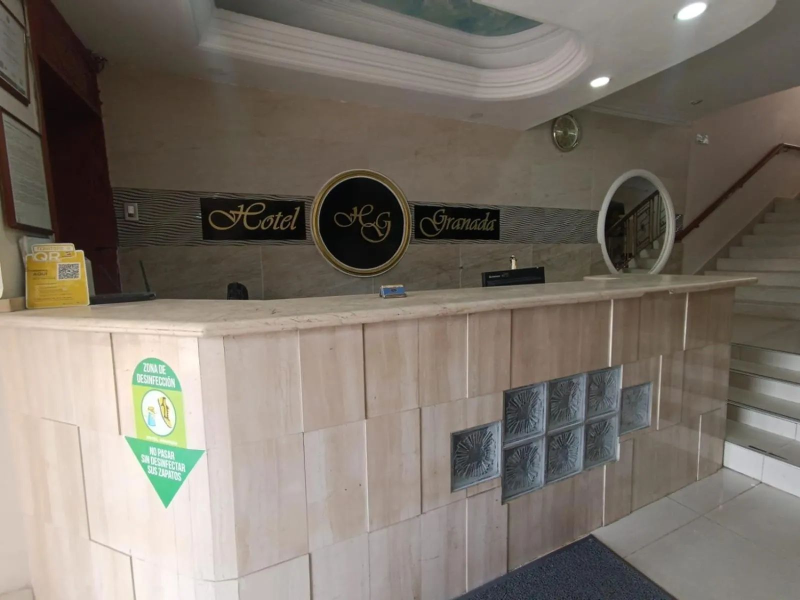 Lobby or reception in Hotel Granada Inn