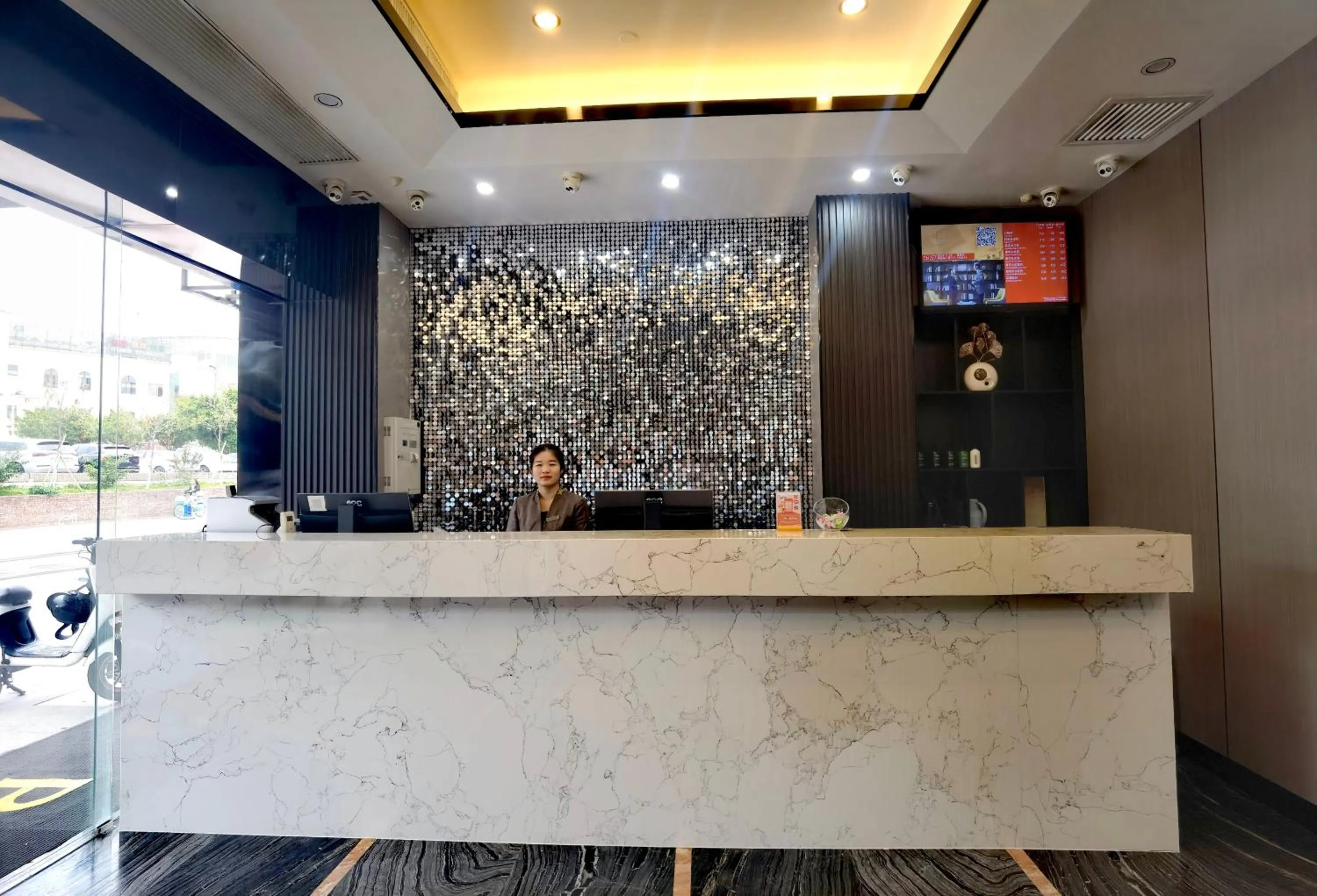 Lobby or reception in Paco Hotel Tianhe Coach Terminal Metro Satation Guangzhou-Free Shuttle Bus for Canton Fair