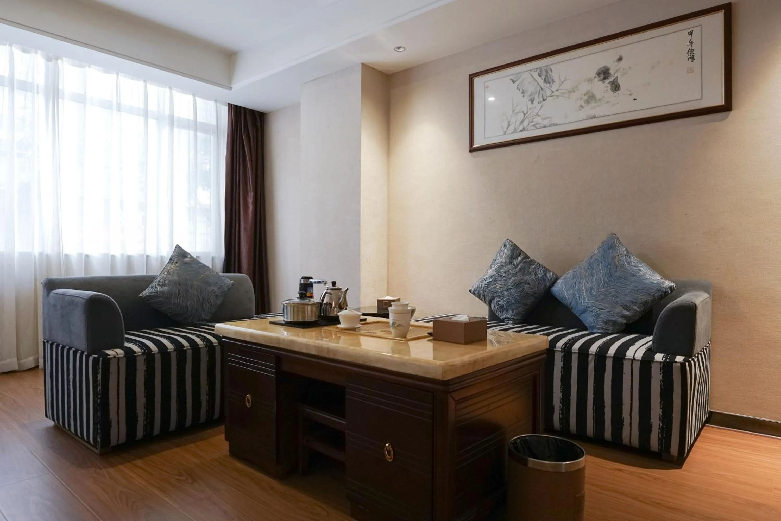 Living room in Paco Hotel Tianhe Coach Terminal Metro Satation Guangzhou-Free Shuttle Bus for Canton Fair