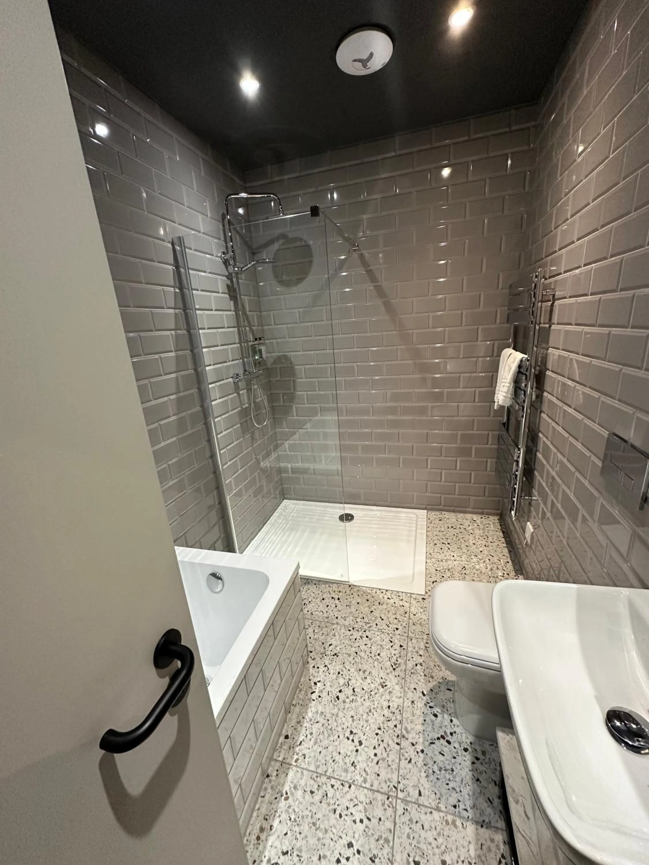 King Street Aparthotel