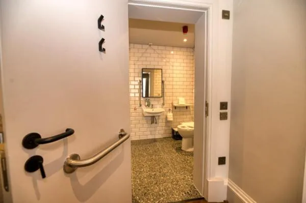 King Street Aparthotel