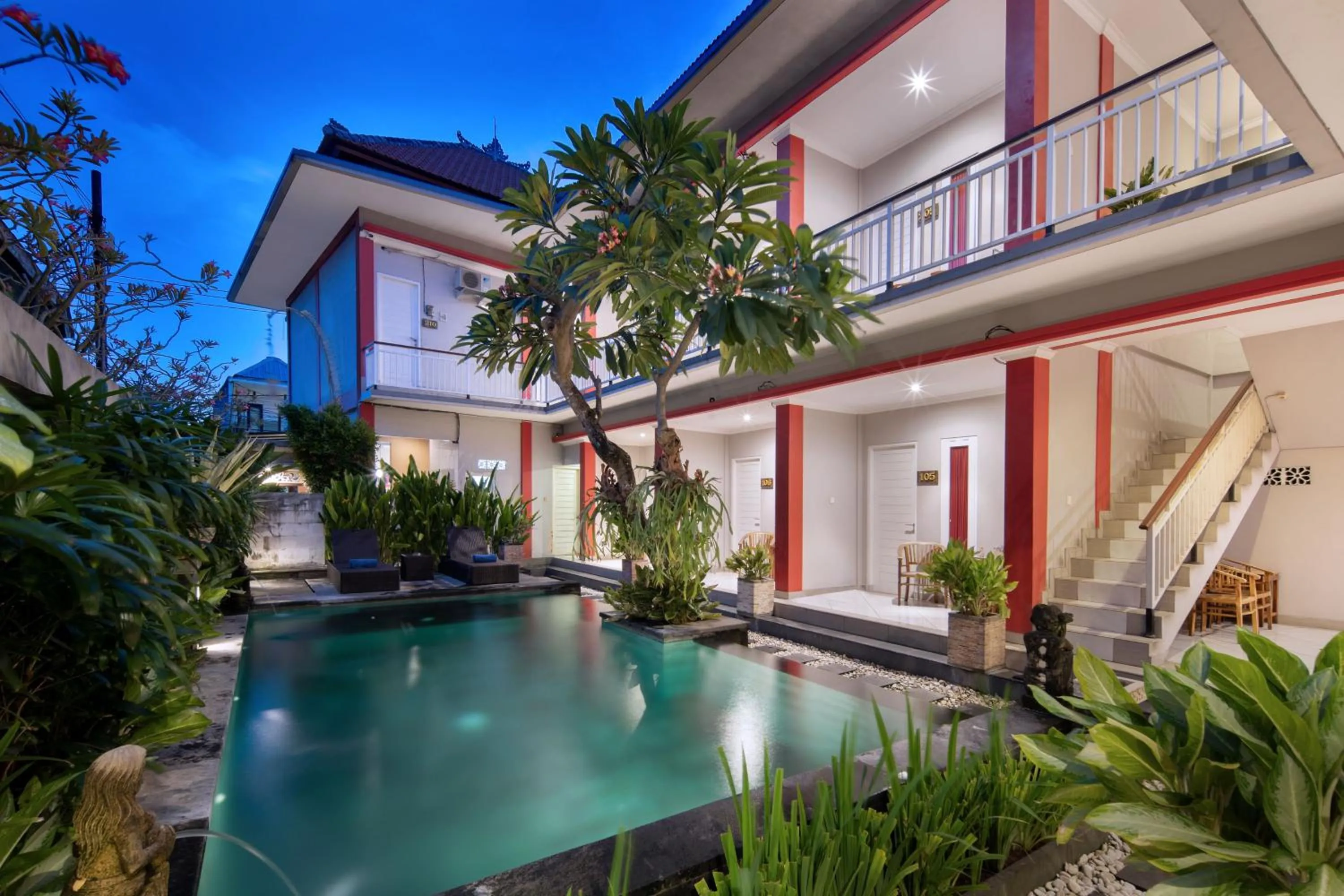 Swimming pool in Angkul Angkul Beach Inn Kuta by Kamara