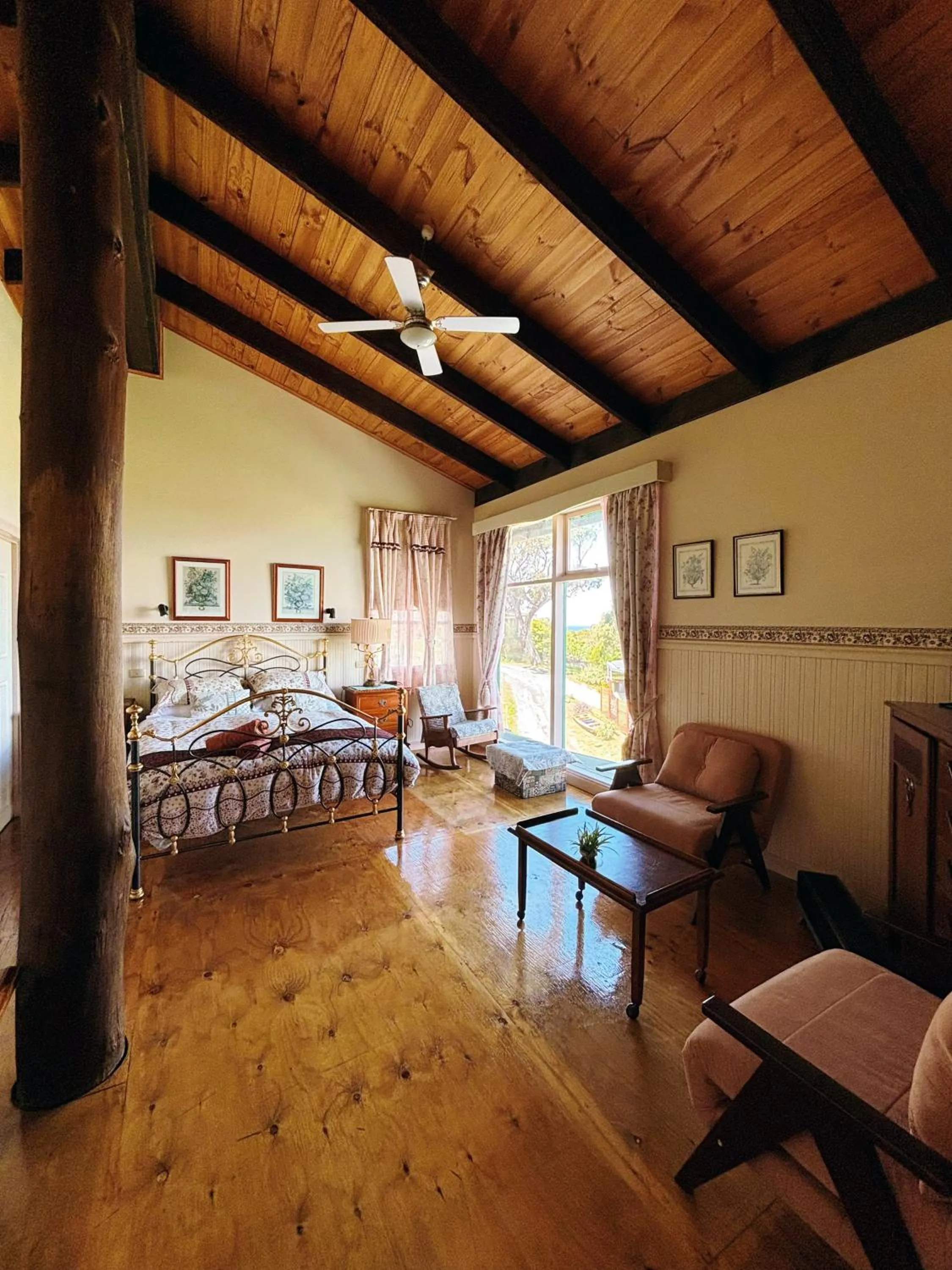 Property building in The Goat and Goose Bed & Breakfast