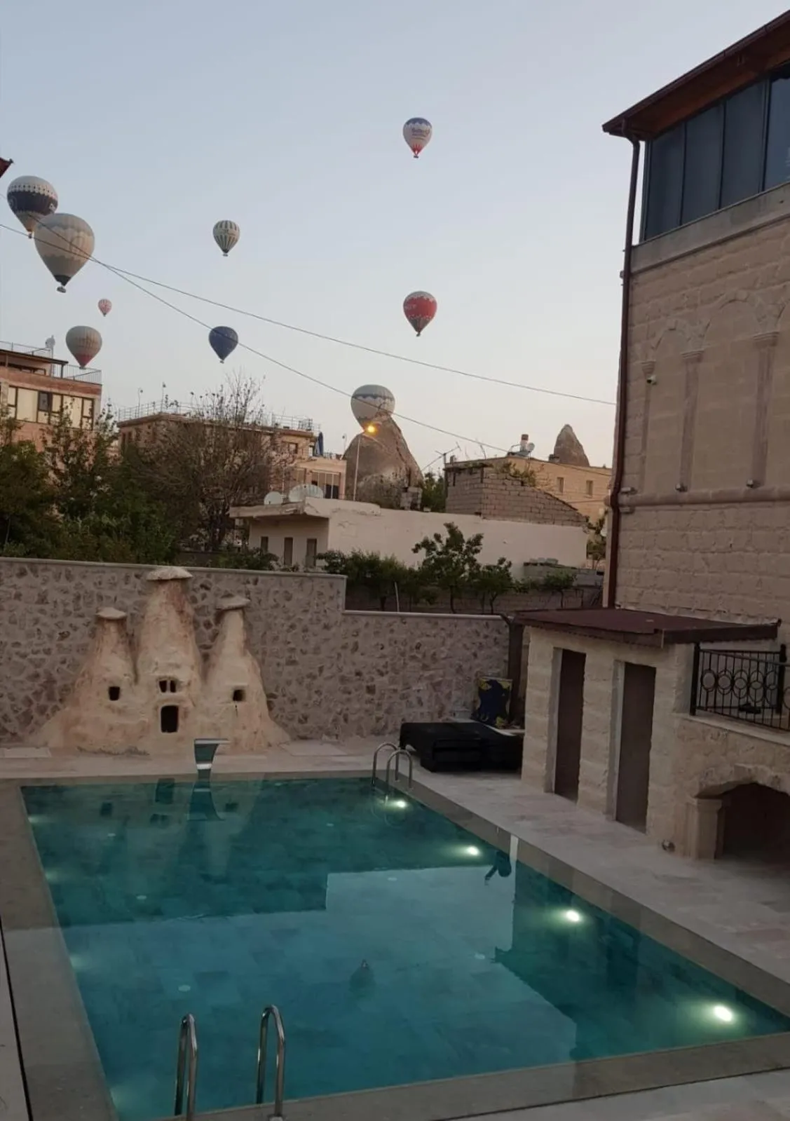 Swimming pool in Rustic Caves