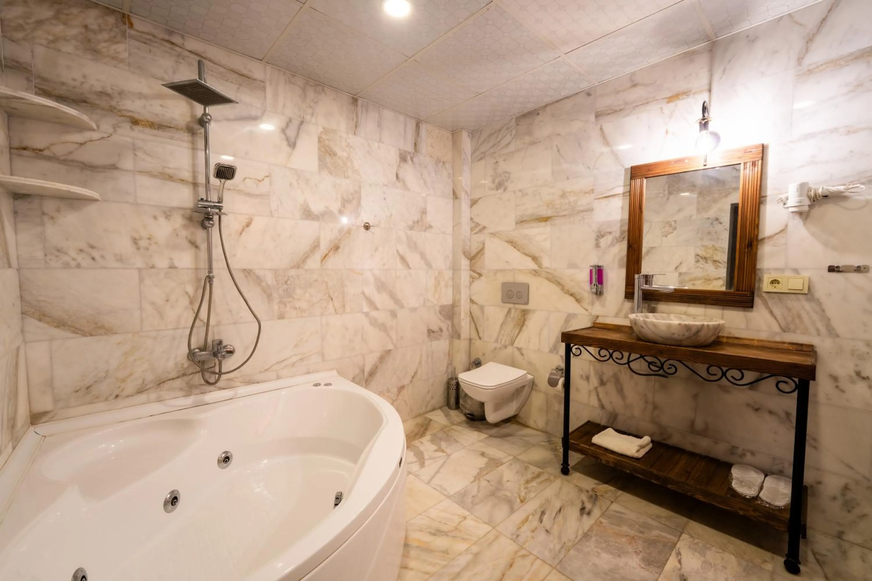 Toilet in Rustic Caves