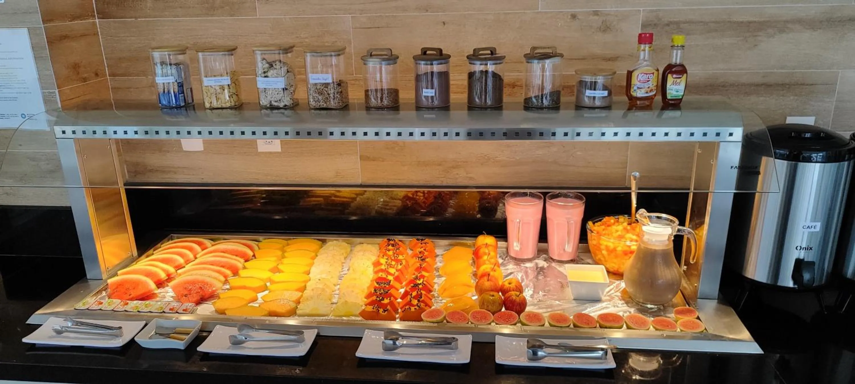 Breakfast in Pousada Diane