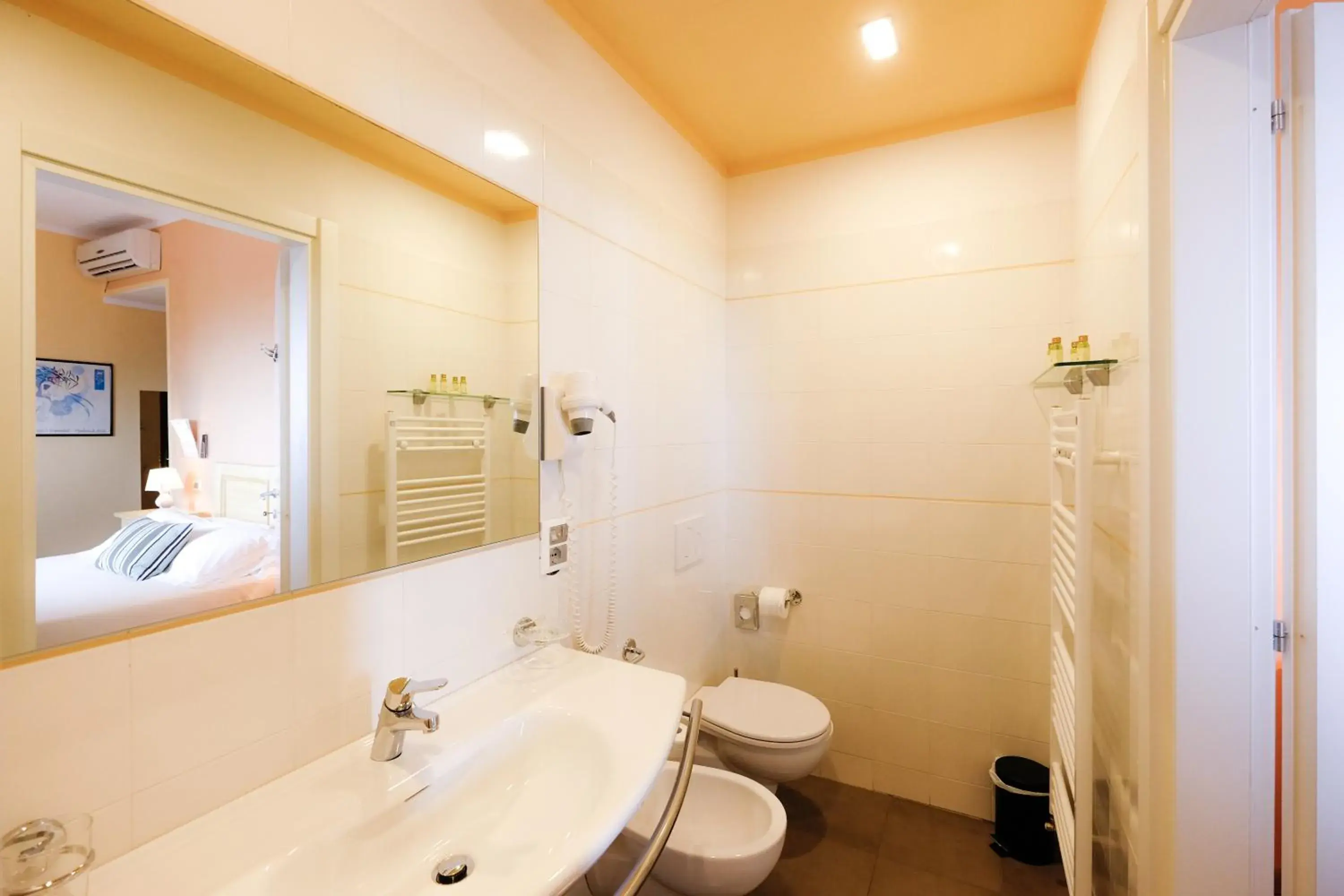 Double or Twin Room with Balcony in La Trigola Double or Twin Room with Balcony in La Trigola