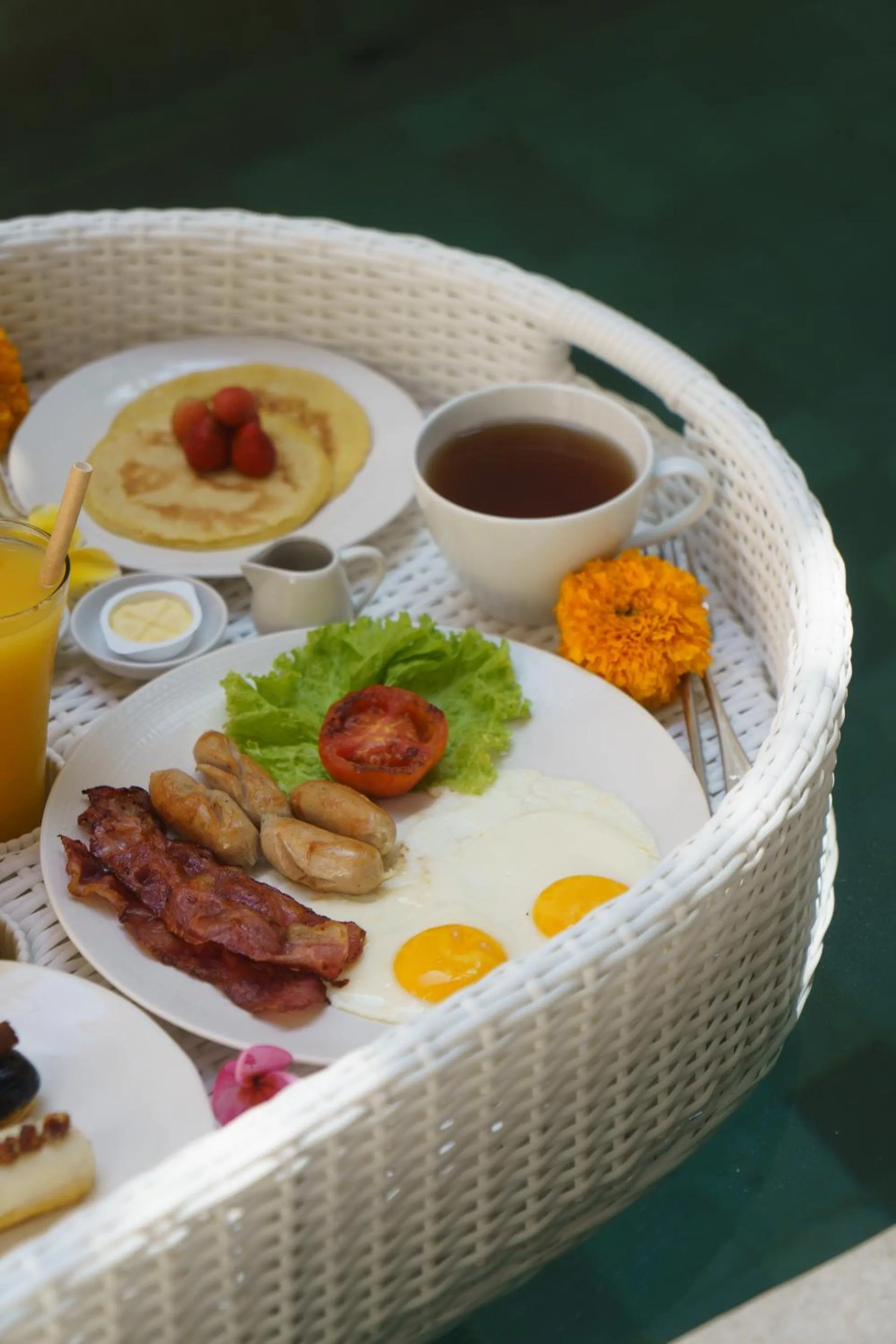 Continental breakfast in Villa Oberoi