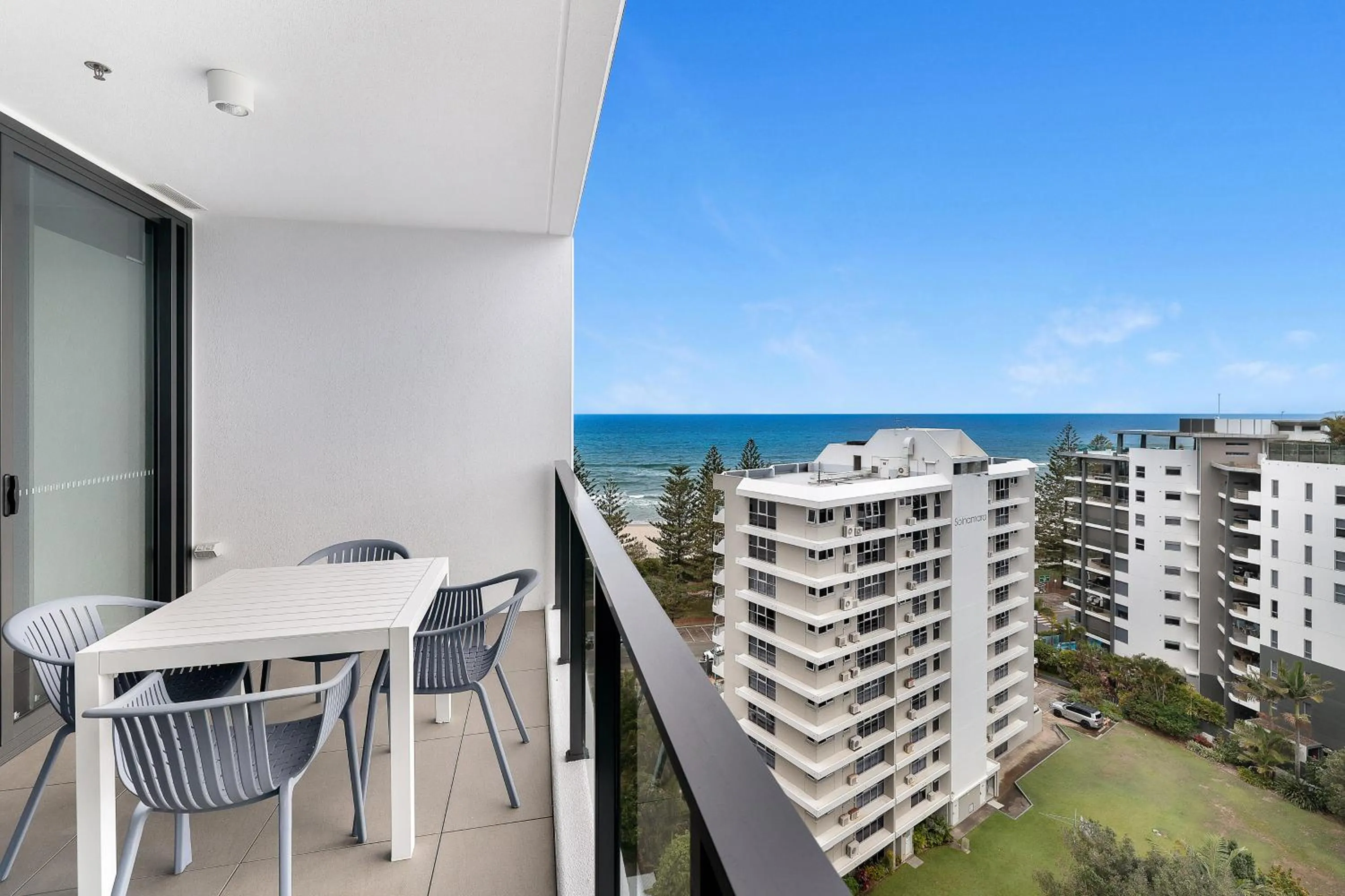 Balcony/Terrace in Sandbar Burleigh - Official