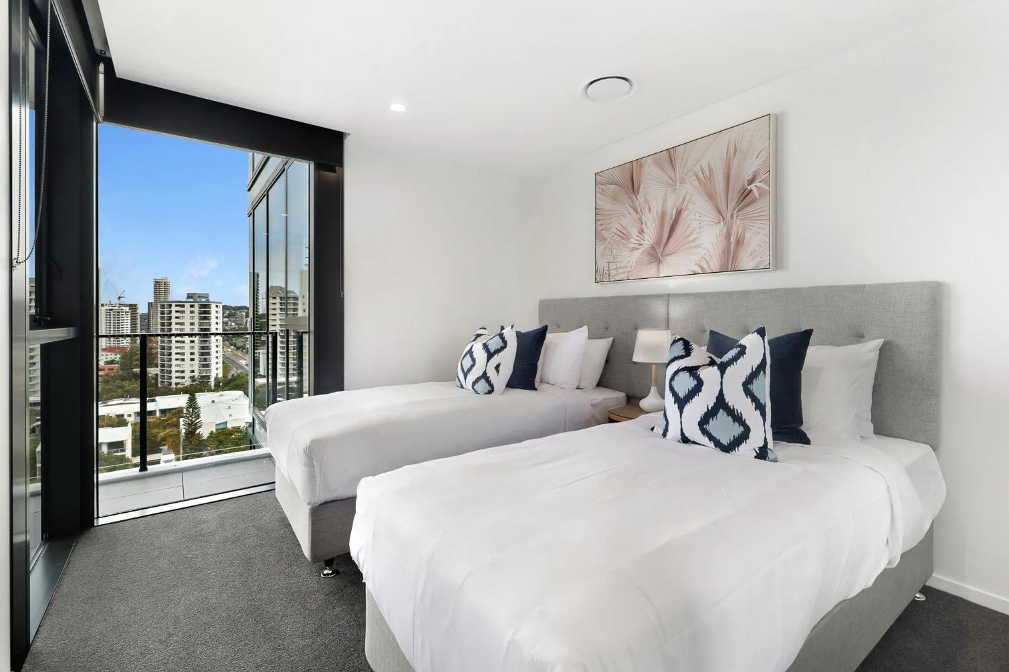 Bed in Sandbar Burleigh - Official