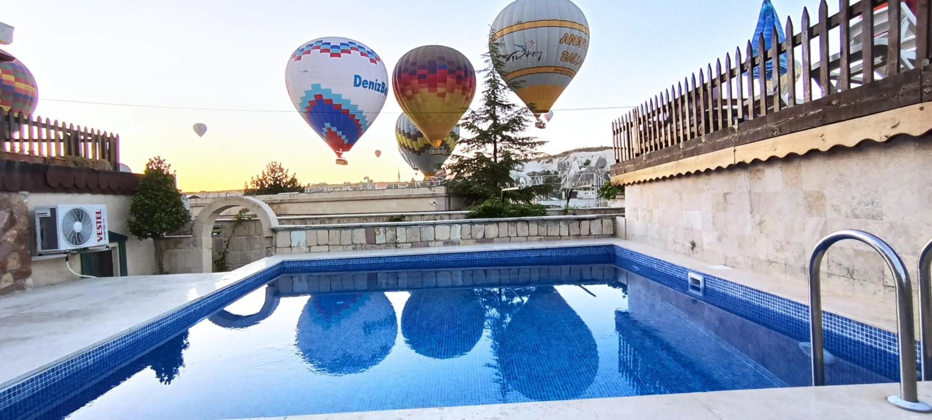 Swimming pool in Cappa Cave Hotel