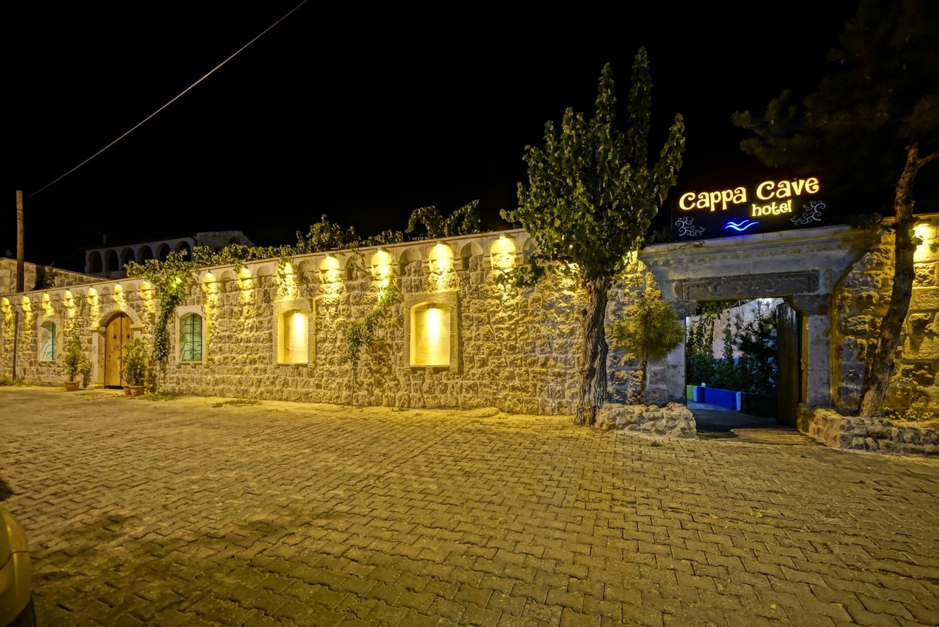Property building in Cappa Cave Hotel