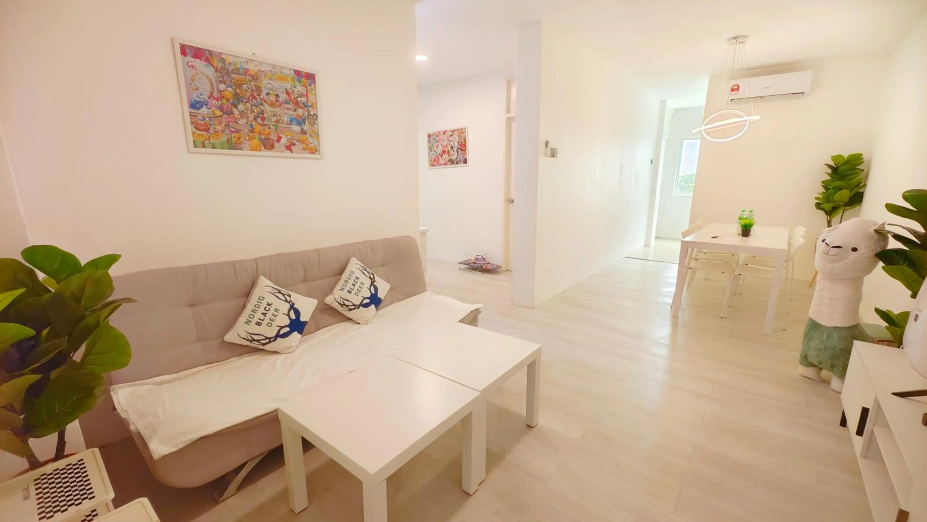 Living room in ALVILLA - Jalan Sultan Ismail