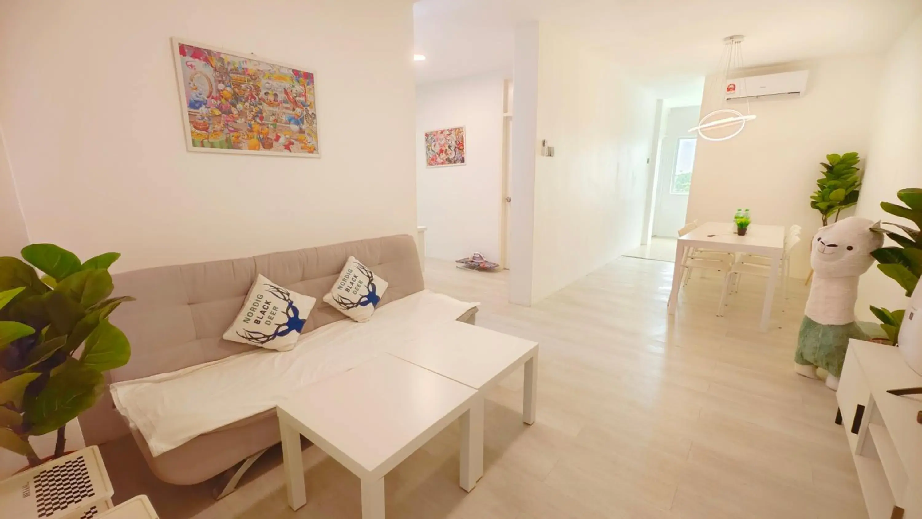 Three-Bedroom Apartment in ALVILLA - Jalan Sultan Ismail Three-Bedroom Apartment in ALVILLA - Jalan Sultan Ismail