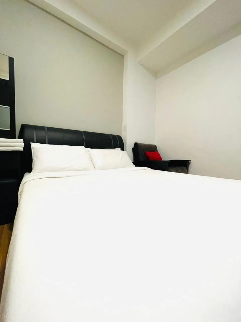 Bedroom, Bed in Hotel O Hi-homestay