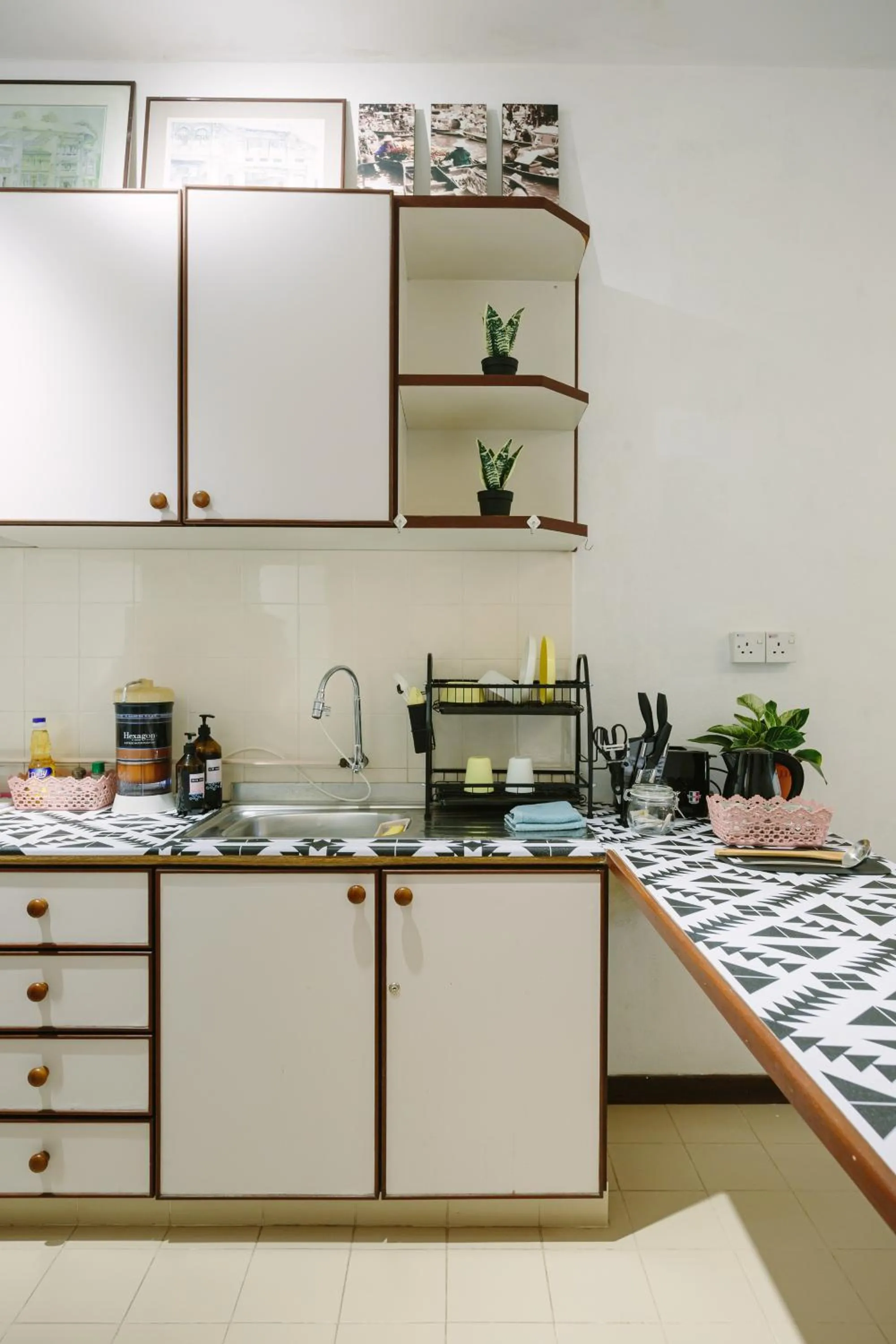 EE's Seaside House - Homestay 3 min walk to beach