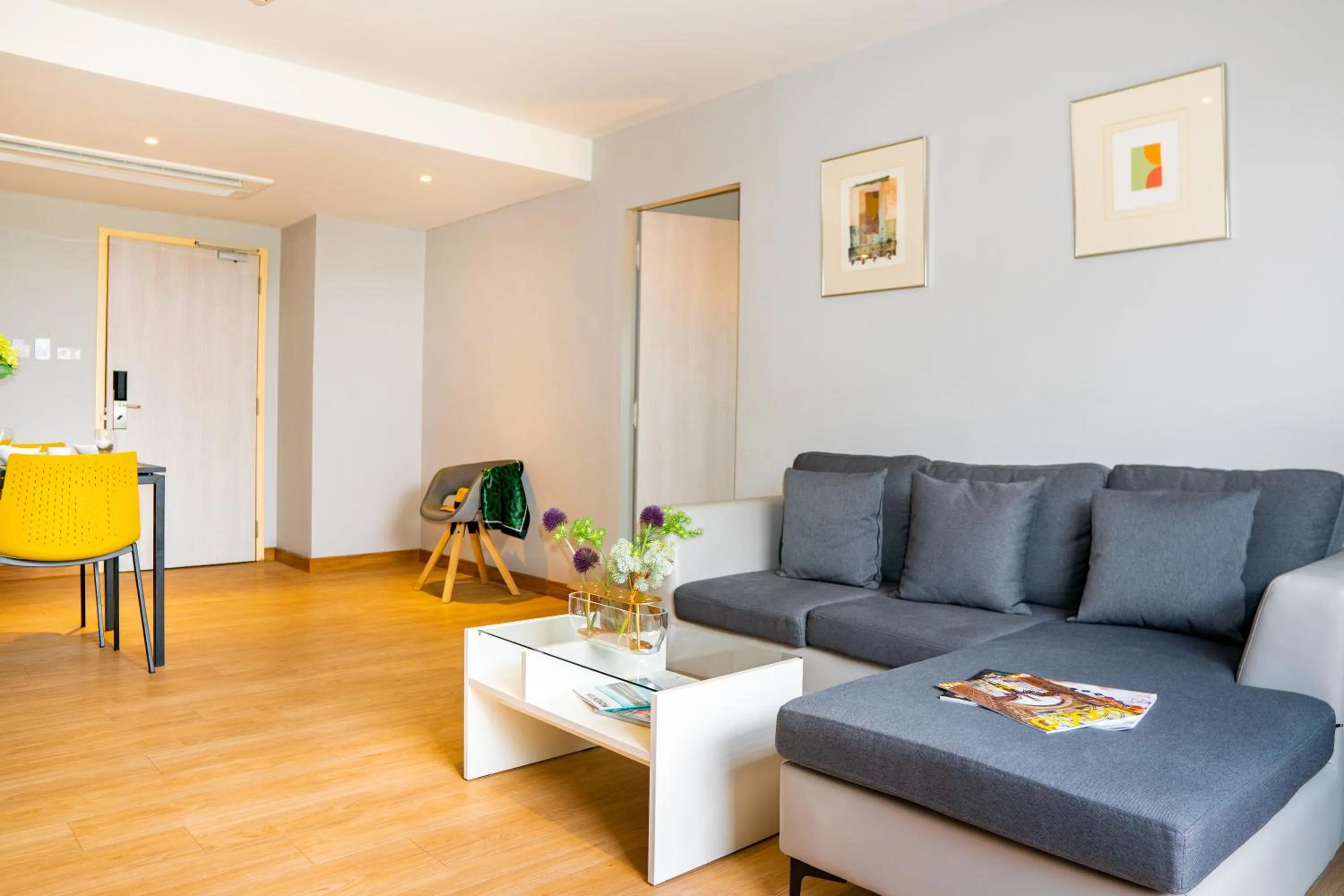 Living room in Jazzotel Bangkok