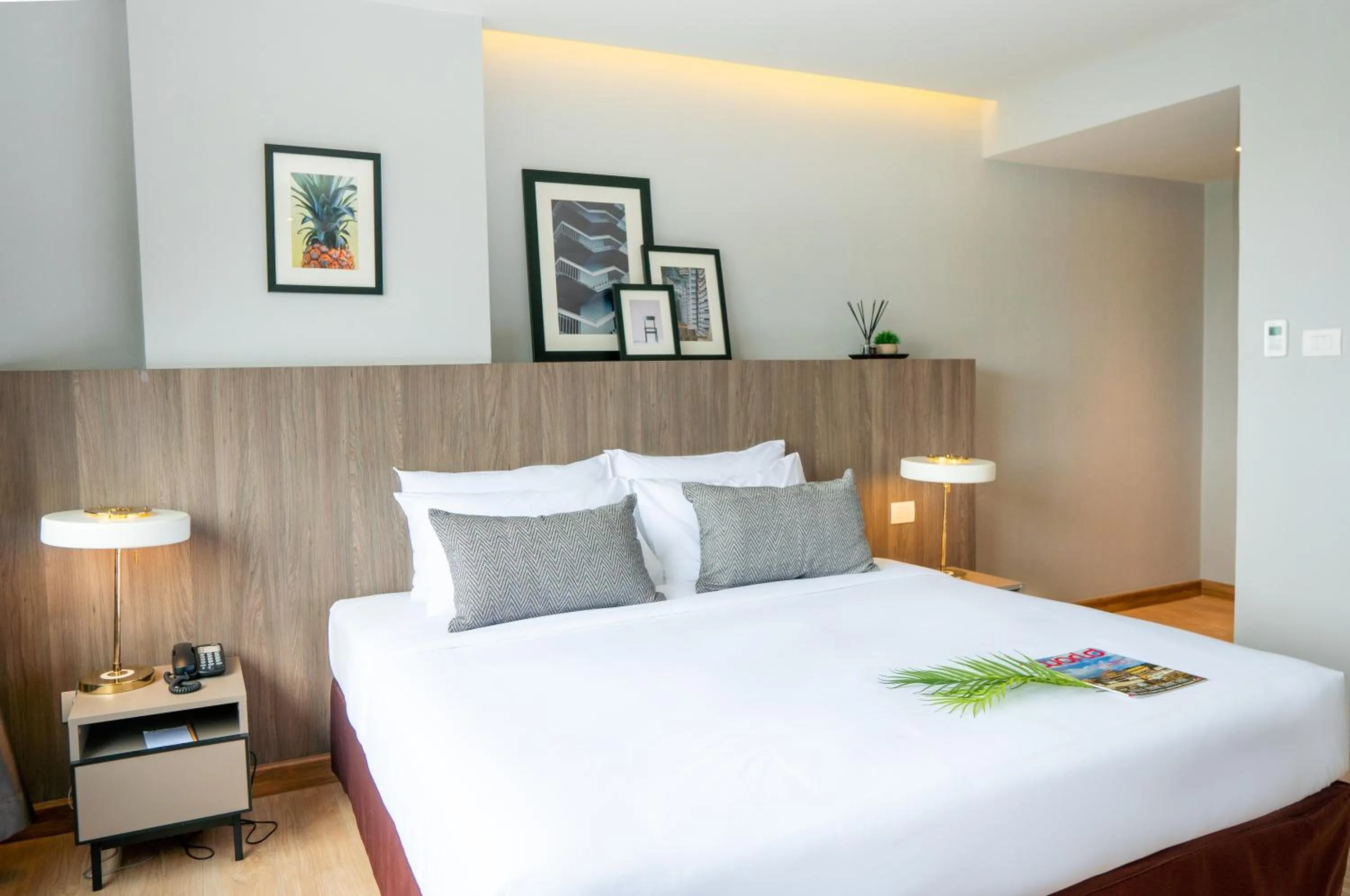 Bed in Jazzotel Bangkok