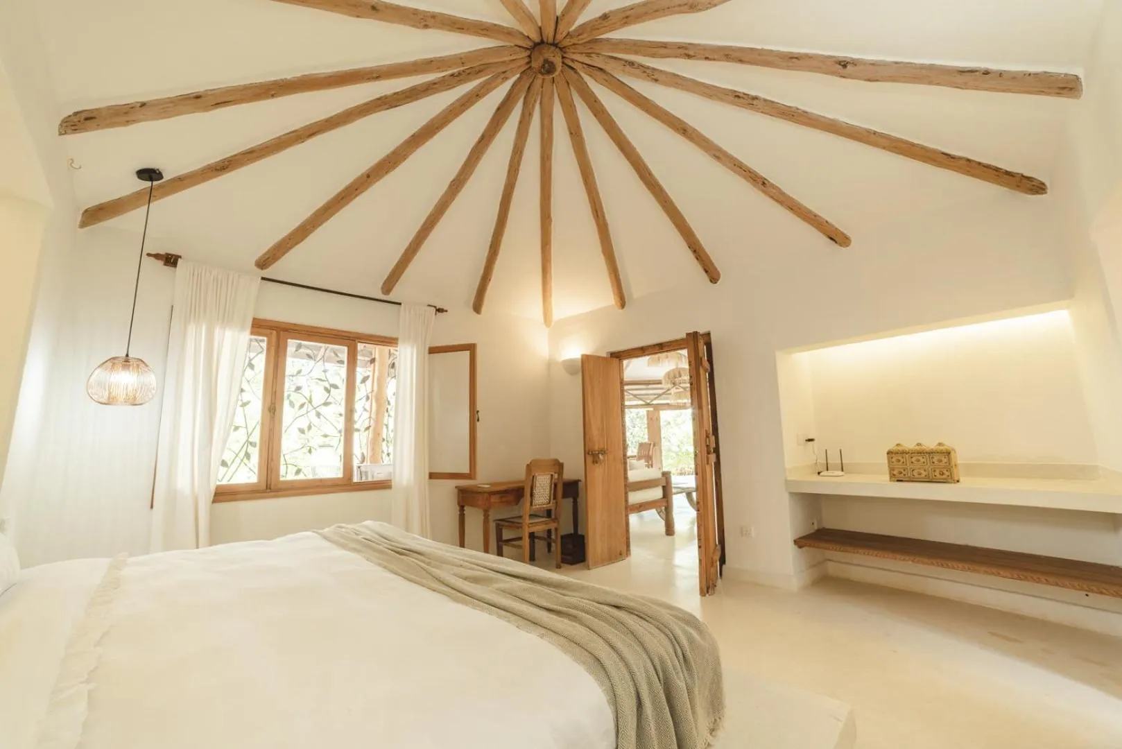 acessibility, Bed in Bamboo House B&B