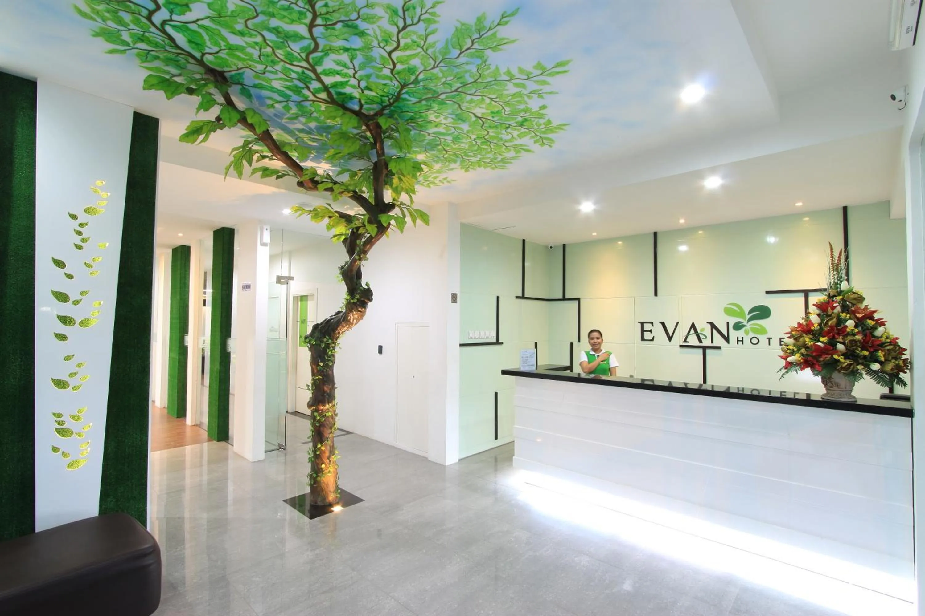 Lobby or reception in Evan Hotel - Non Smoking