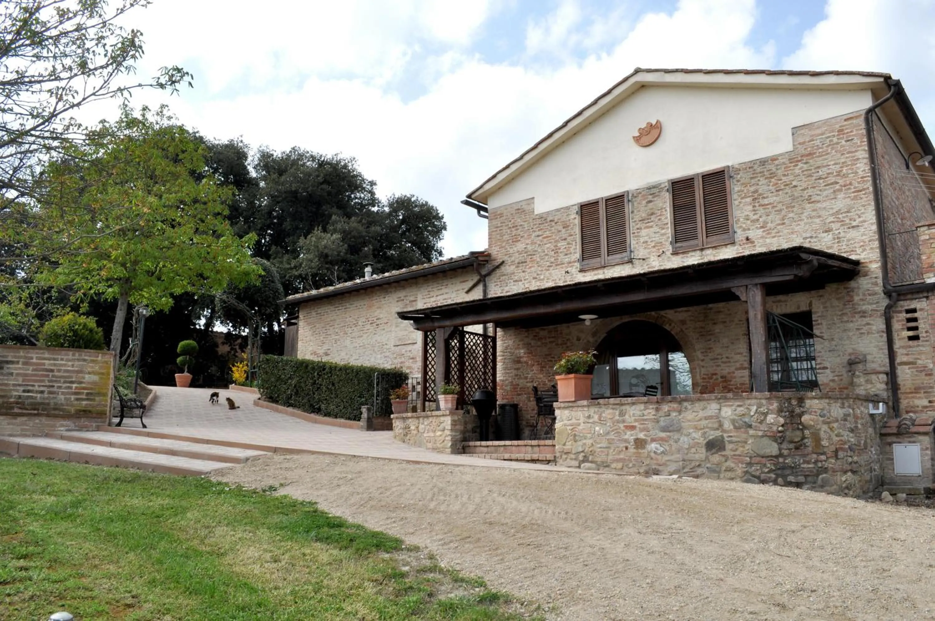 Facade/entrance in Agriturismo Il Poggiarello
