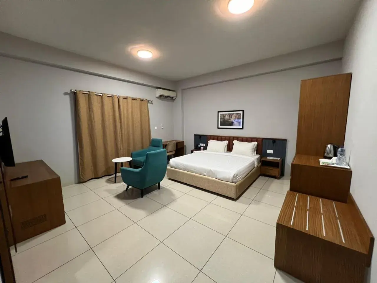 Suite - single occupancy in Hotel Golf Coast Suite - single occupancy in Hotel Golf Coast