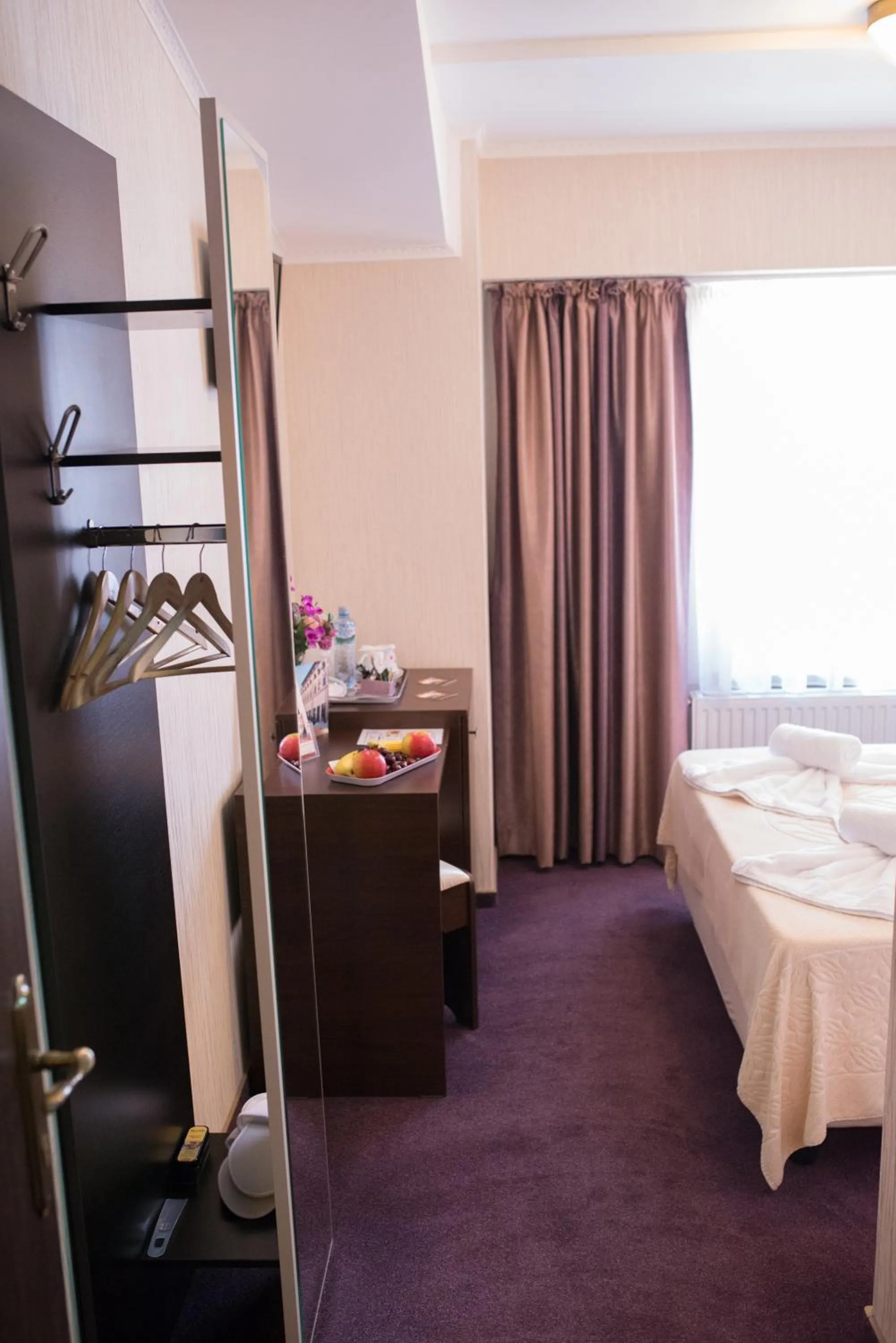 Day in Villa Anticus (Adults Only)