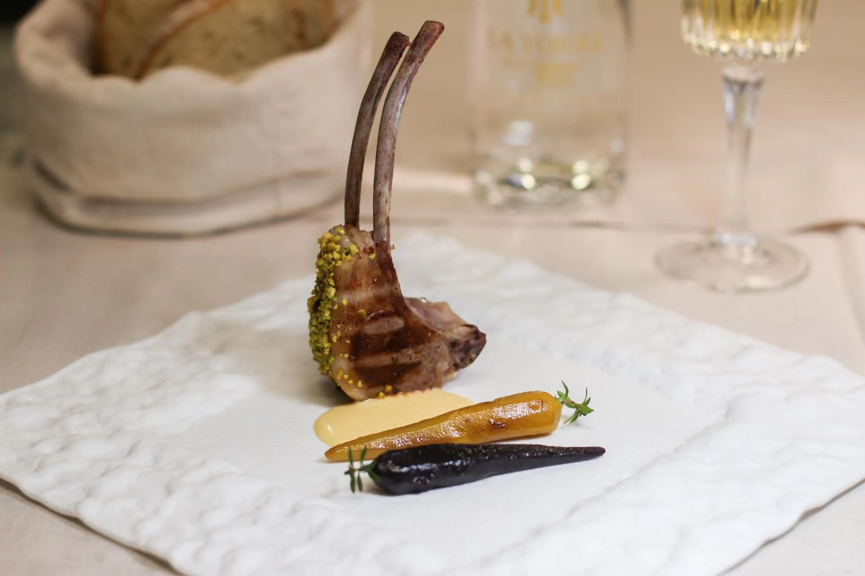 Restaurant/places to eat in Hotel Mastrodattia