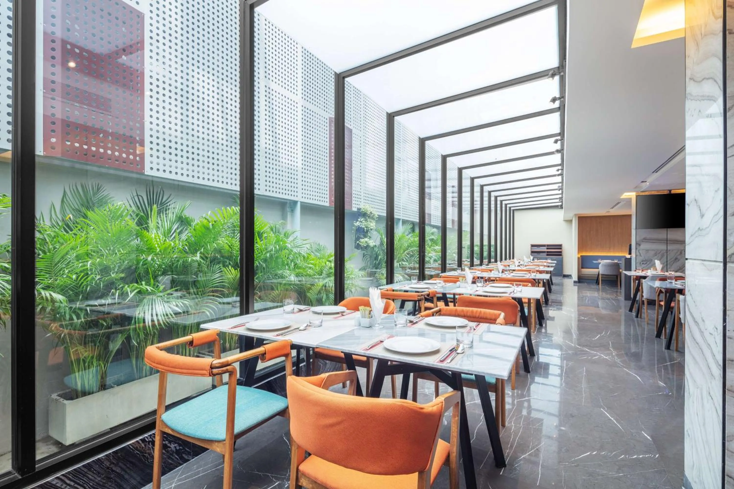 Restaurant/places to eat in Best Western Click Sathorn 11 Bangkok