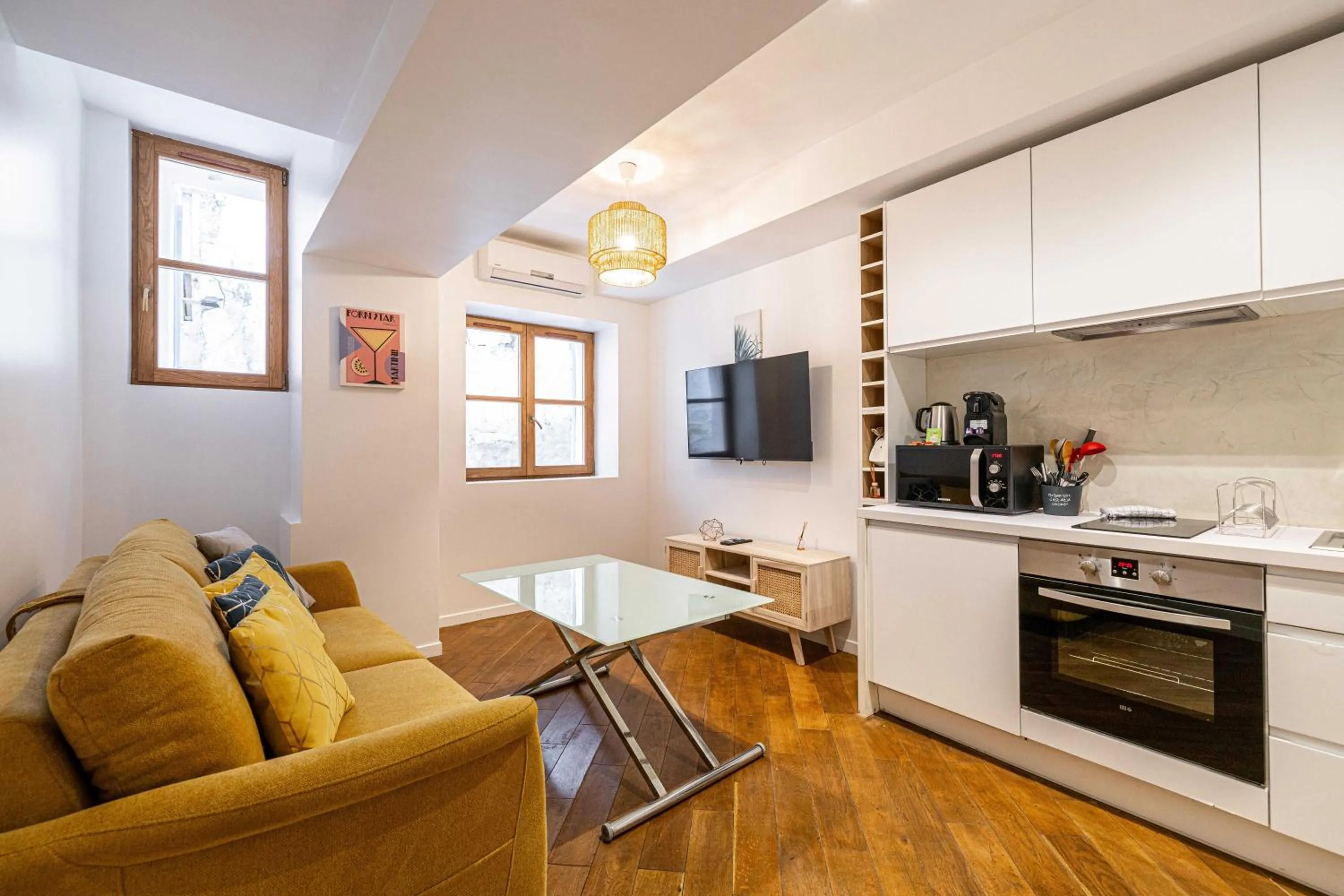 Kitchen or kitchenette in Renovated apartment - Cannes Meynadier