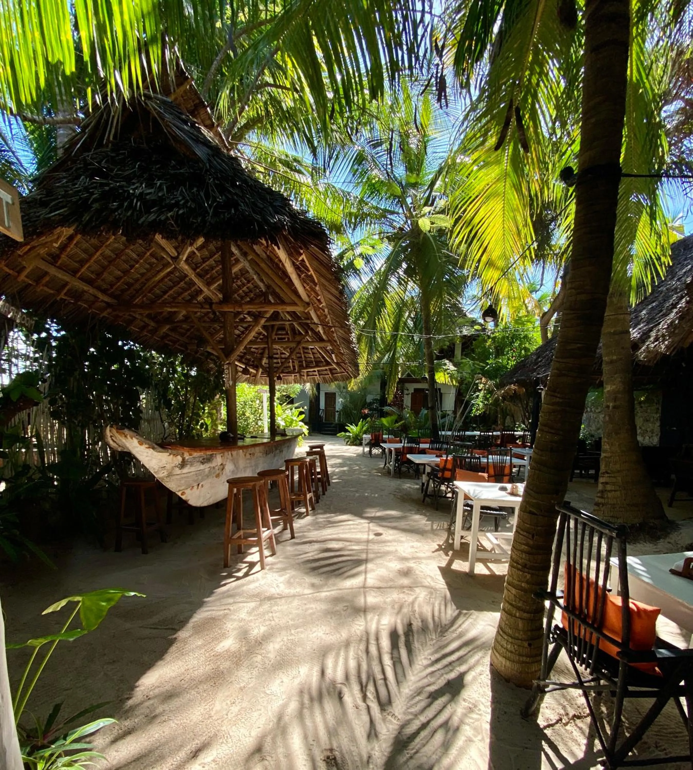 Restaurant/places to eat in The Seles Boutique Hotel