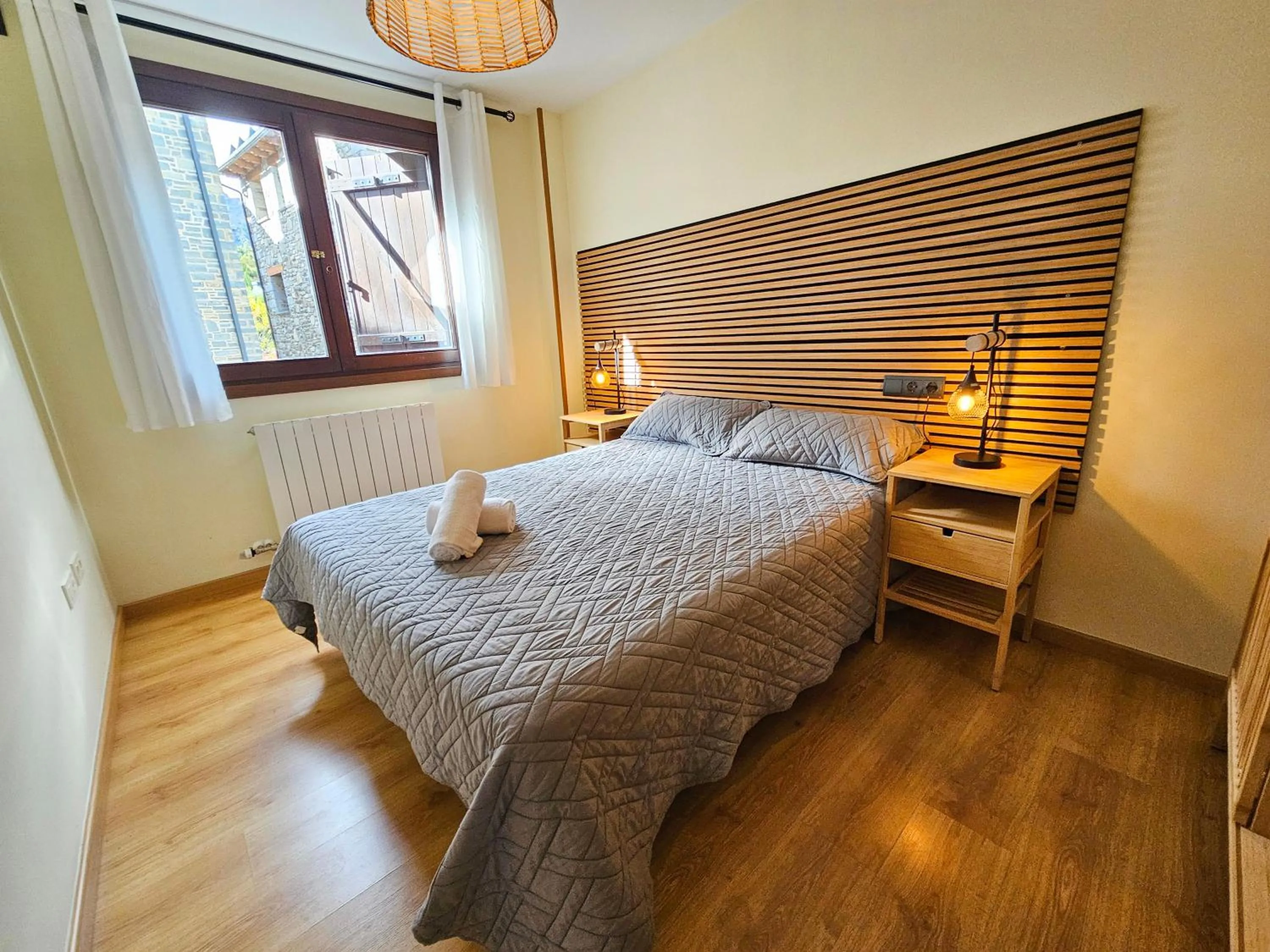 Bed in Apartamentos Escarrilla Suites 3000